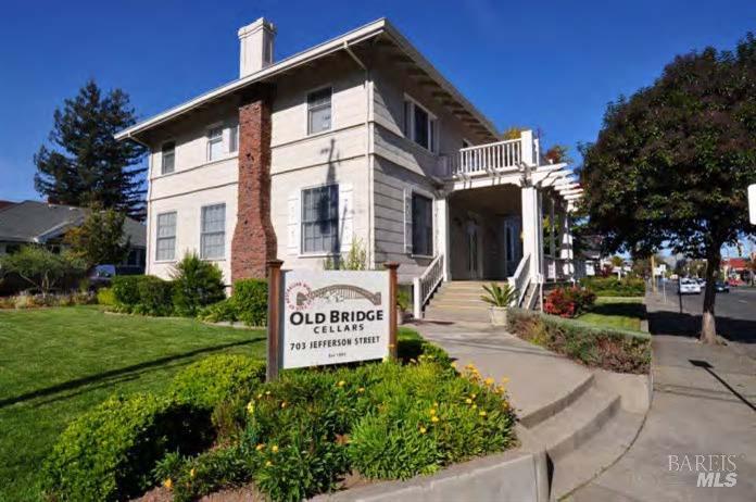 Detail Gallery Image 22 of 24 For 703 Jefferson St, Napa,  CA 94559 - – Beds | – Baths