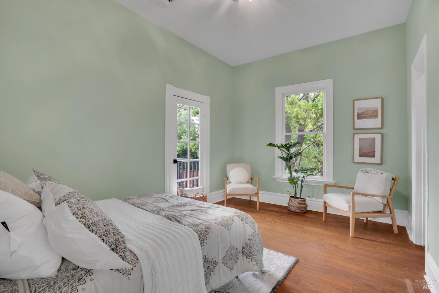 Detail Gallery Image 24 of 57 For 431 Brown St, Napa,  CA 94559 - 5 Beds | 2 Baths