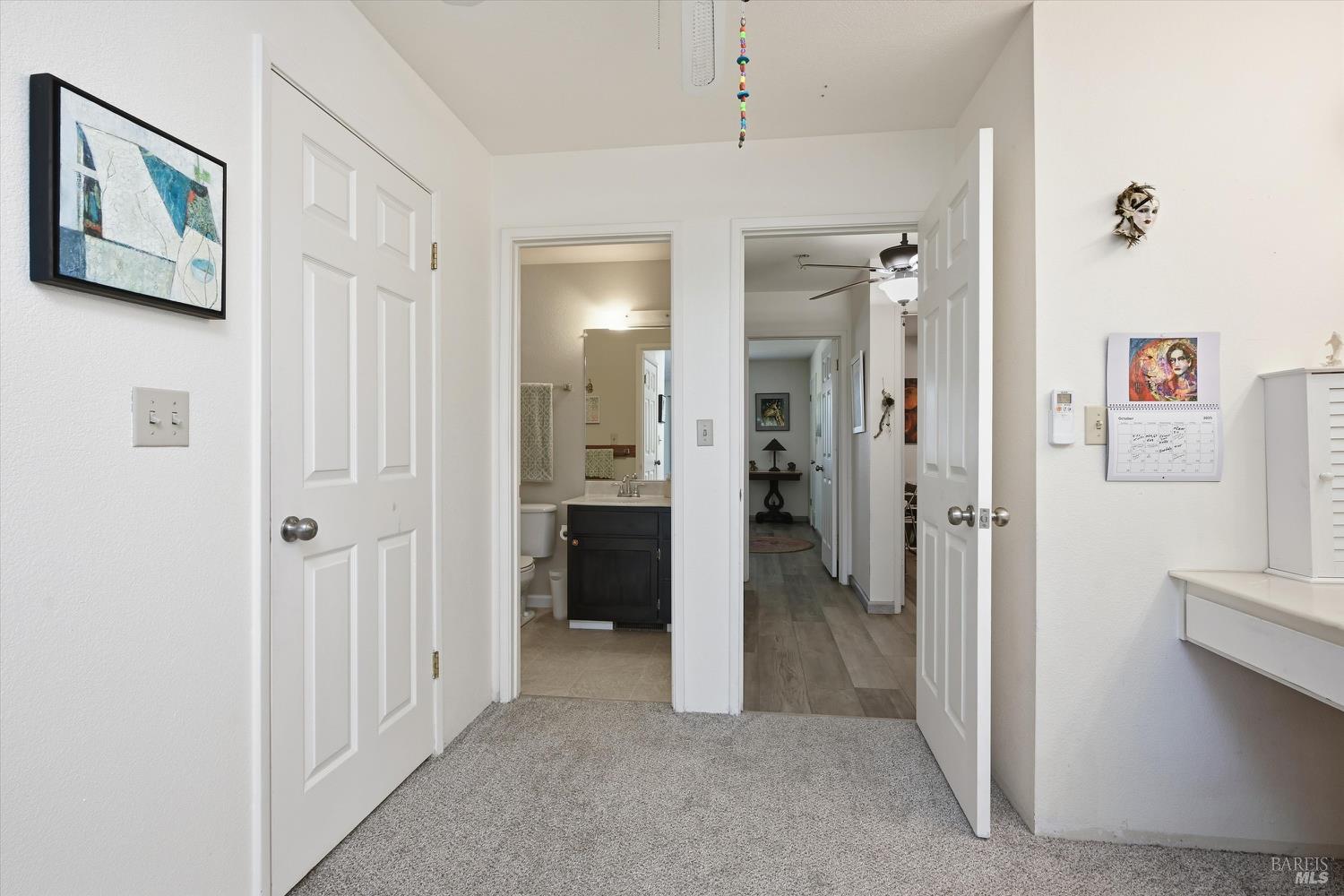 Detail Gallery Image 17 of 34 For 17937 Moon Hill Ct, Hidden Valley Lake,  CA 95467 - 3 Beds | 2 Baths