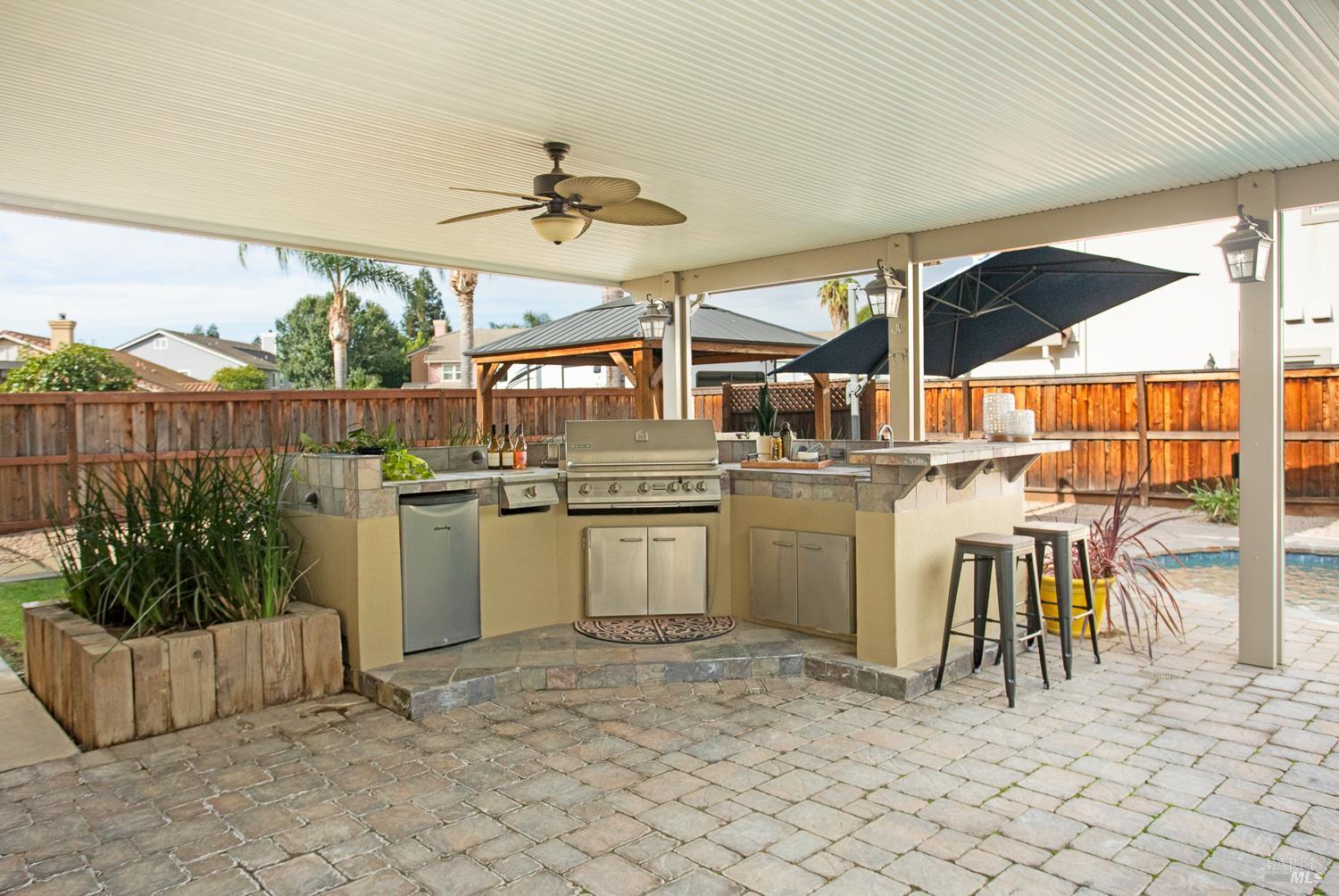 Detail Gallery Image 52 of 68 For 1440 Folsom Downs Cir, Dixon,  CA 95620 - 5 Beds | 3/1 Baths