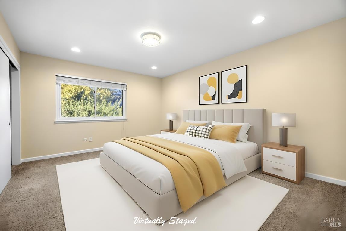 Detail Gallery Image 16 of 26 For 985 Hacienda Cir, Rohnert Park,  CA 94928 - 2 Beds | 1/1 Baths