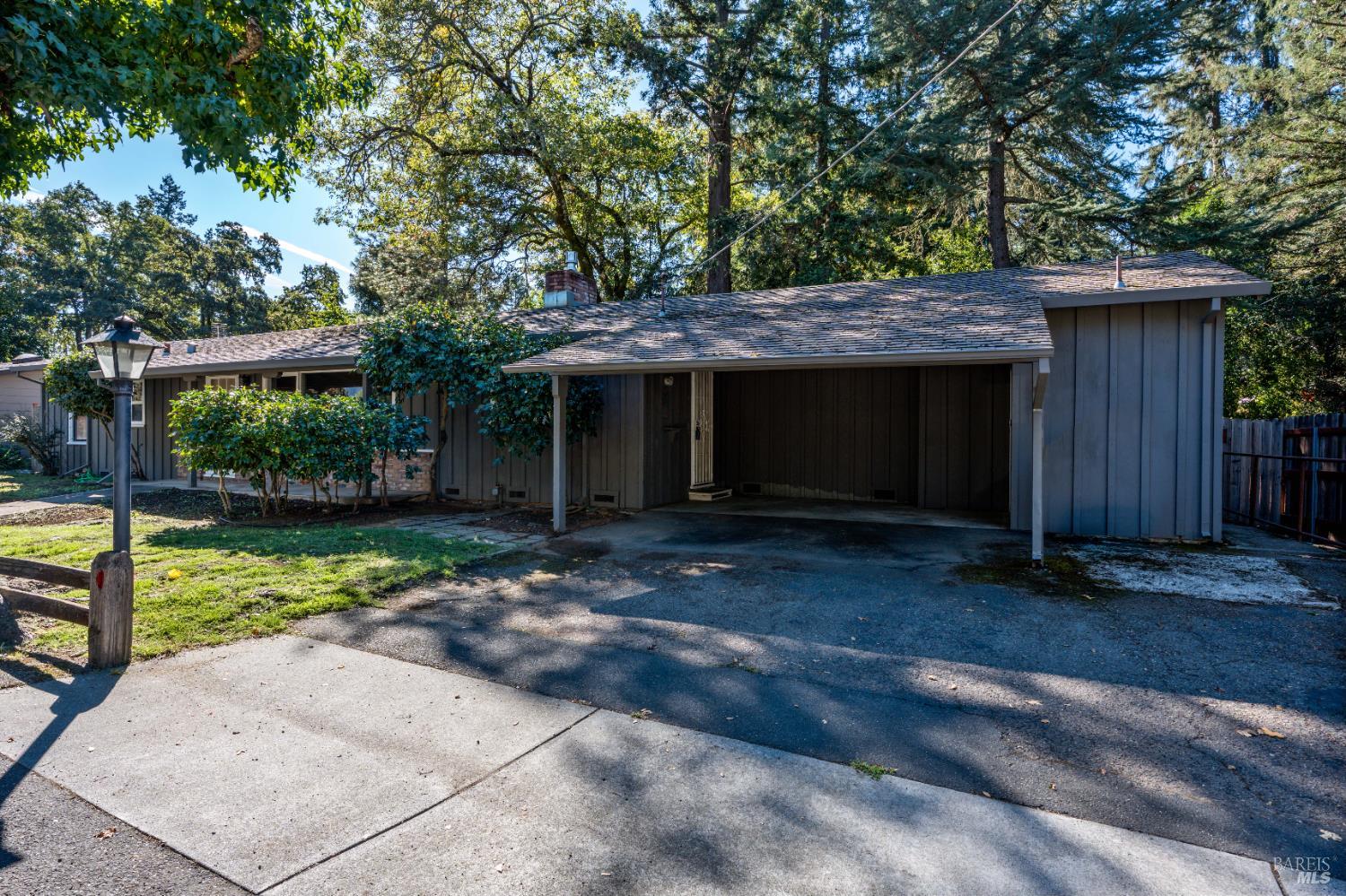 Detail Gallery Image 23 of 23 For 1575 Manzanita Dr, Ukiah,  CA 95482 - 3 Beds | 2/1 Baths