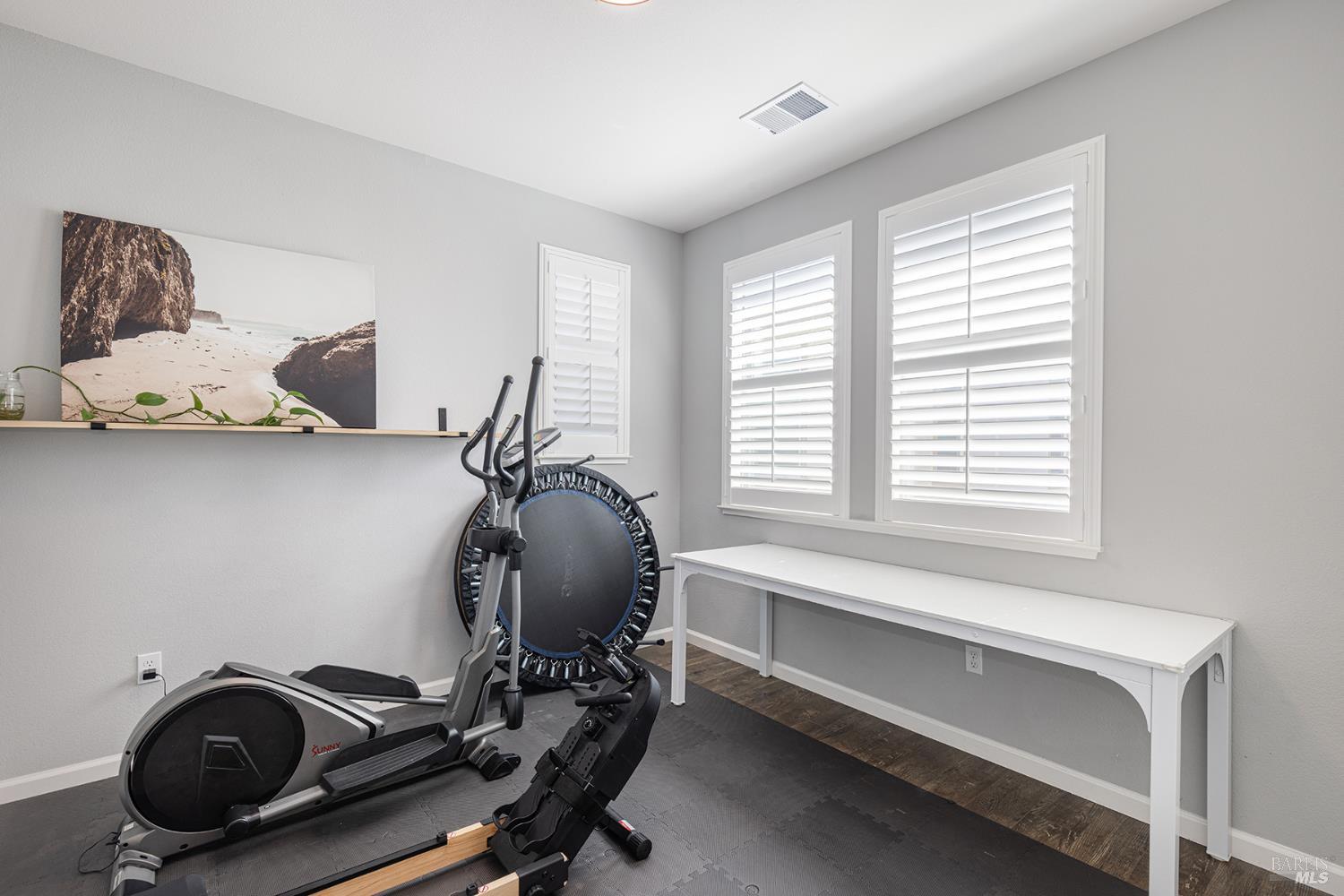 Detail Gallery Image 39 of 49 For 1617 Wildflower Way, Rohnert Park,  CA 94928 - 4 Beds | 2/1 Baths