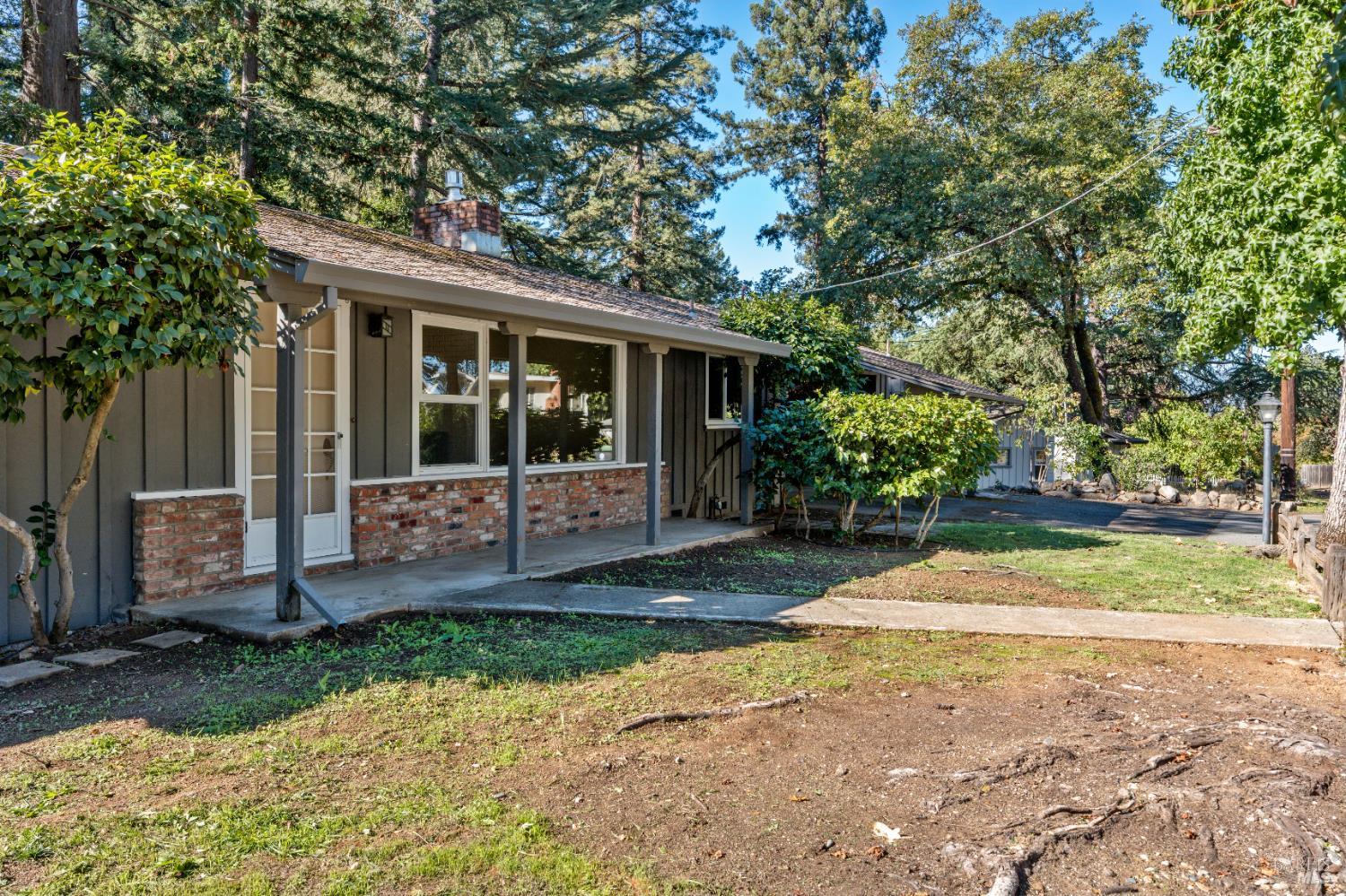 Detail Gallery Image 22 of 23 For 1575 Manzanita Dr, Ukiah,  CA 95482 - 3 Beds | 2/1 Baths