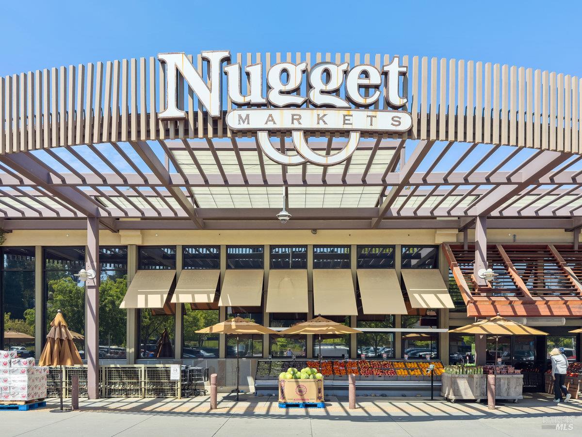 Detail Gallery Image 40 of 47 For 213 Deborah Ct, Novato,  CA 94949 - 4 Beds | 3 Baths