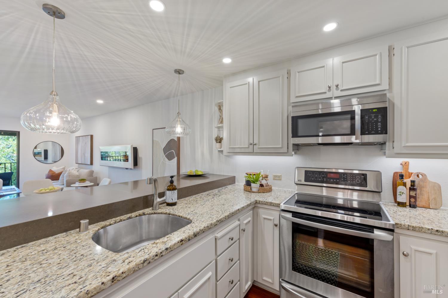 Detail Gallery Image 5 of 29 For 643 via Casitas Way, Greenbrae,  CA 94904 - 2 Beds | 2 Baths