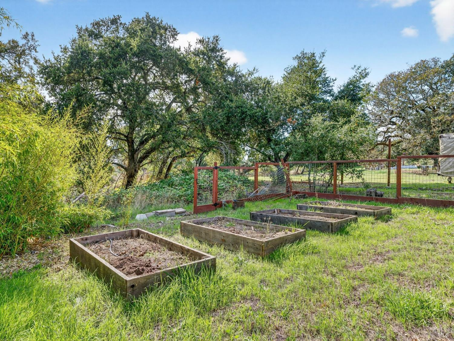 Detail Gallery Image 50 of 66 For 4894 Wagon Wheel Ln, Santa Rosa,  CA 95409 - 2 Beds | 2 Baths