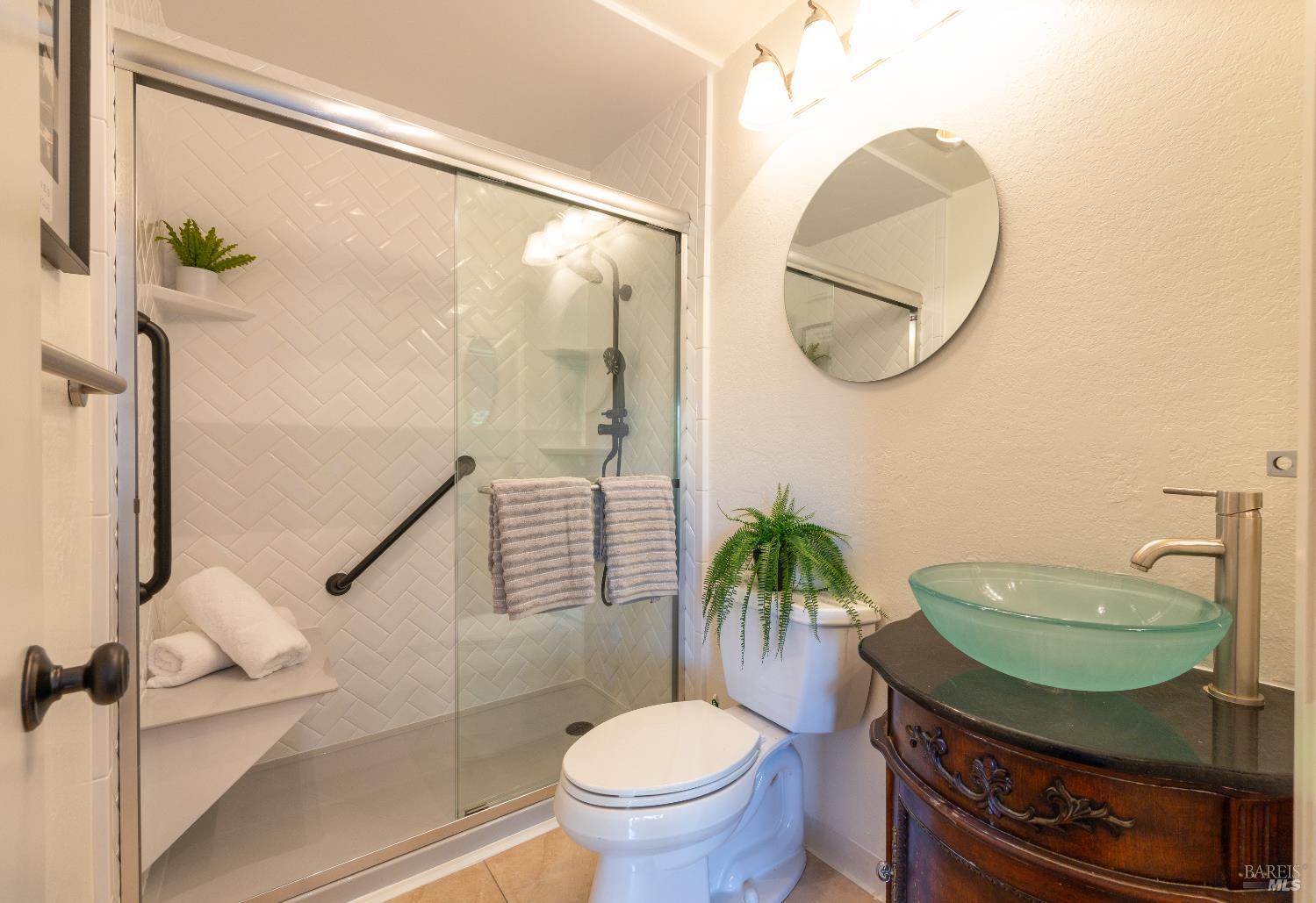 Detail Gallery Image 17 of 29 For 643 via Casitas Way, Greenbrae,  CA 94904 - 2 Beds | 2 Baths