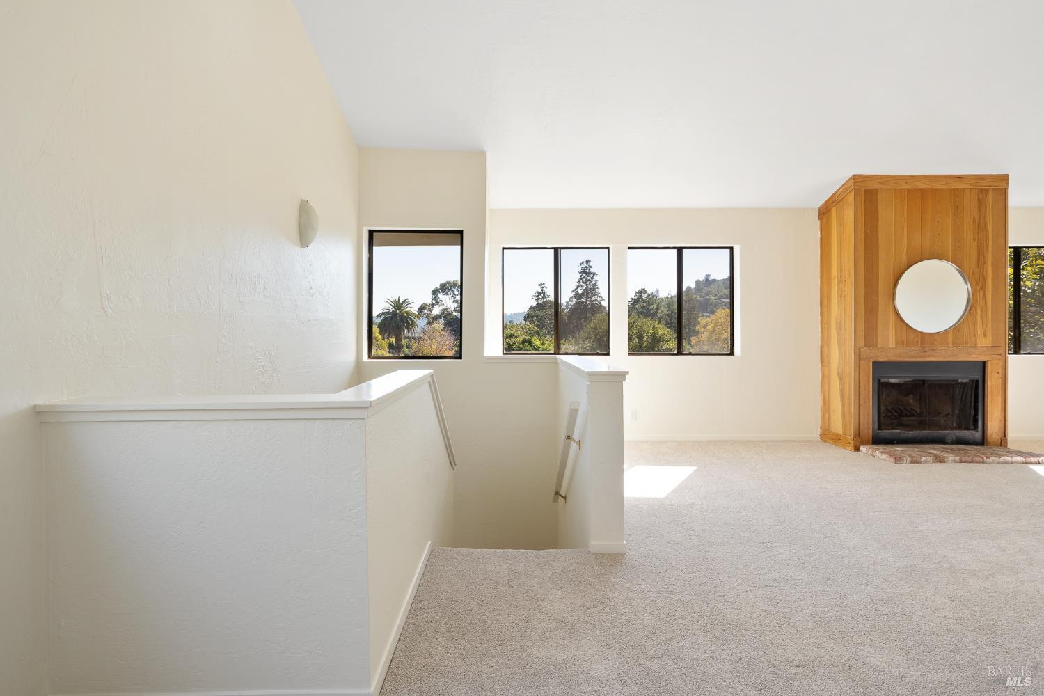 Detail Gallery Image 9 of 27 For 171 Glen Park Ave, San Rafael,  CA 94901 - 3 Beds | 2/1 Baths