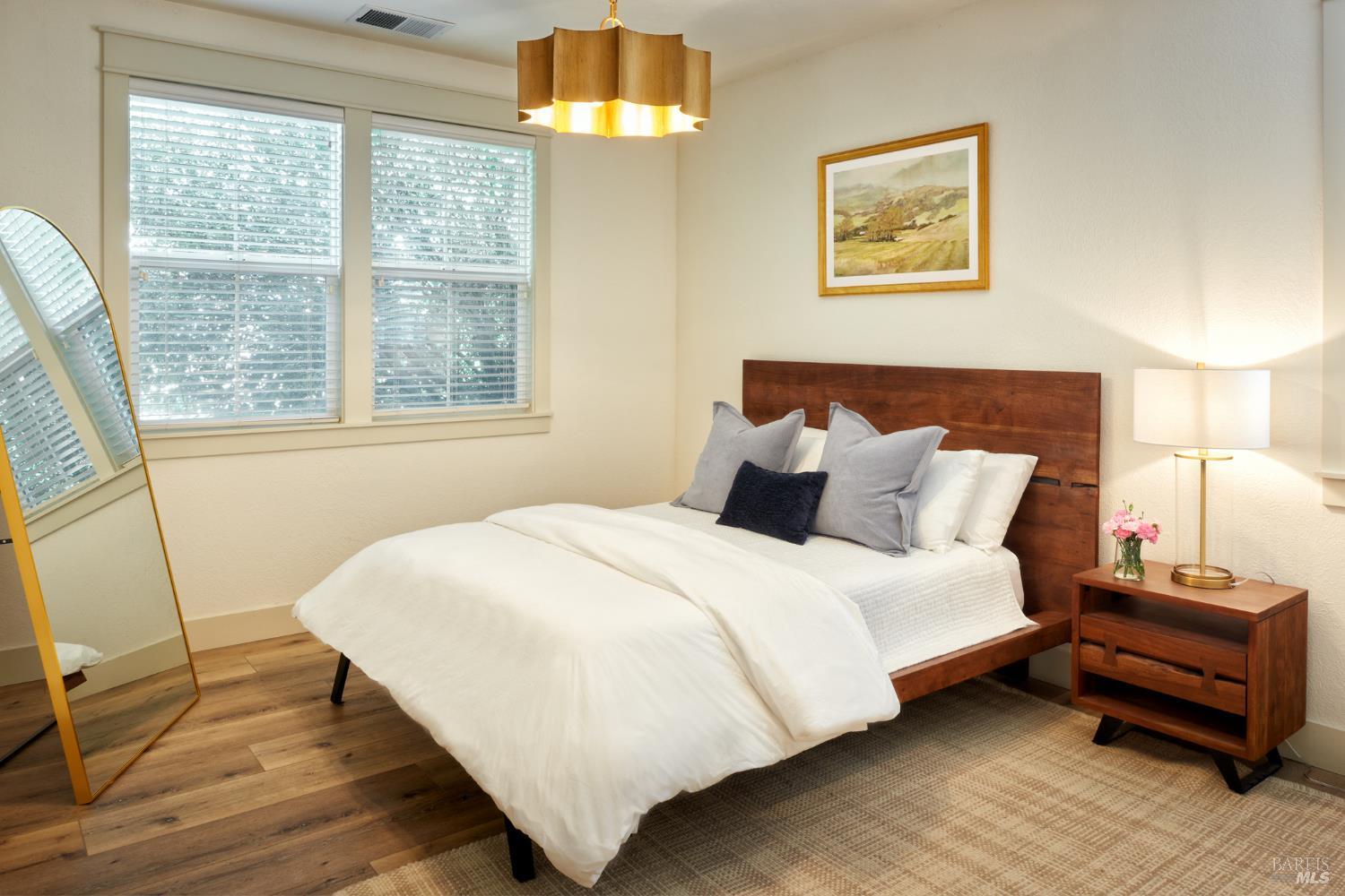 Detail Gallery Image 31 of 71 For 125 Savannah Way, Windsor,  CA 95492 - 5 Beds | 5 Baths