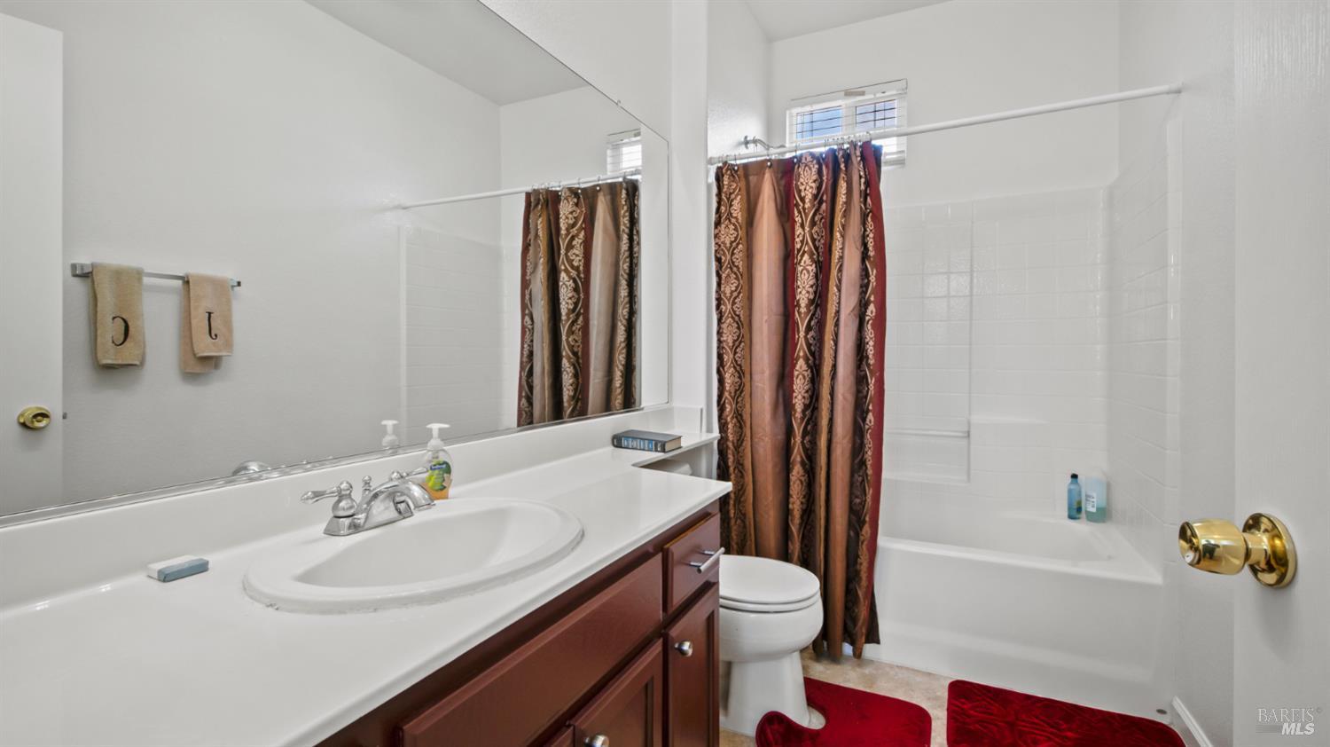 Detail Gallery Image 33 of 40 For 915 Liberty Dr, Suisun City,  CA 94585 - 4 Beds | 2/1 Baths