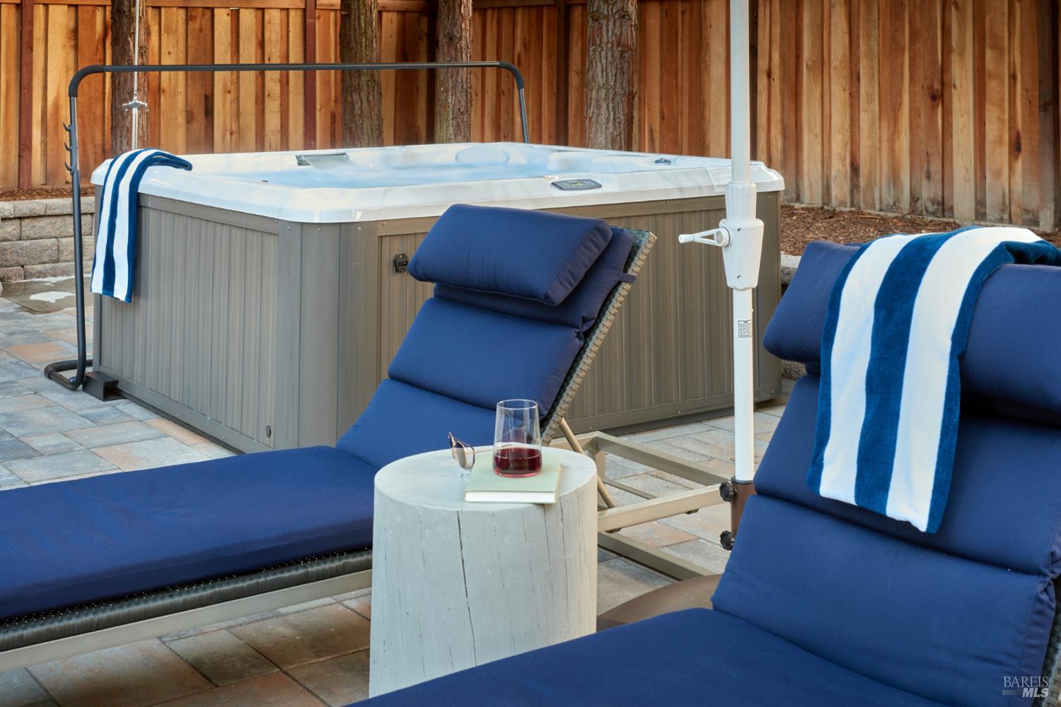 Detail Gallery Image 25 of 71 For 125 Savannah Way, Windsor,  CA 95492 - 5 Beds | 5 Baths