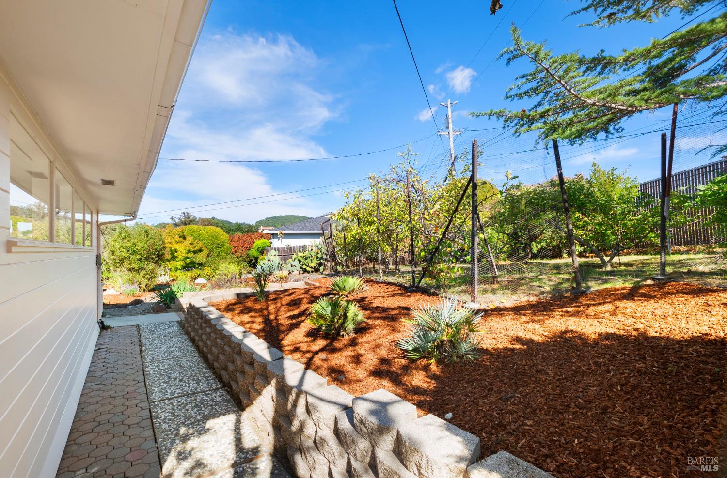 Detail Gallery Image 53 of 66 For 23 Valley View Ct, El Sobrante,  CA 94803 - 3 Beds | 2 Baths