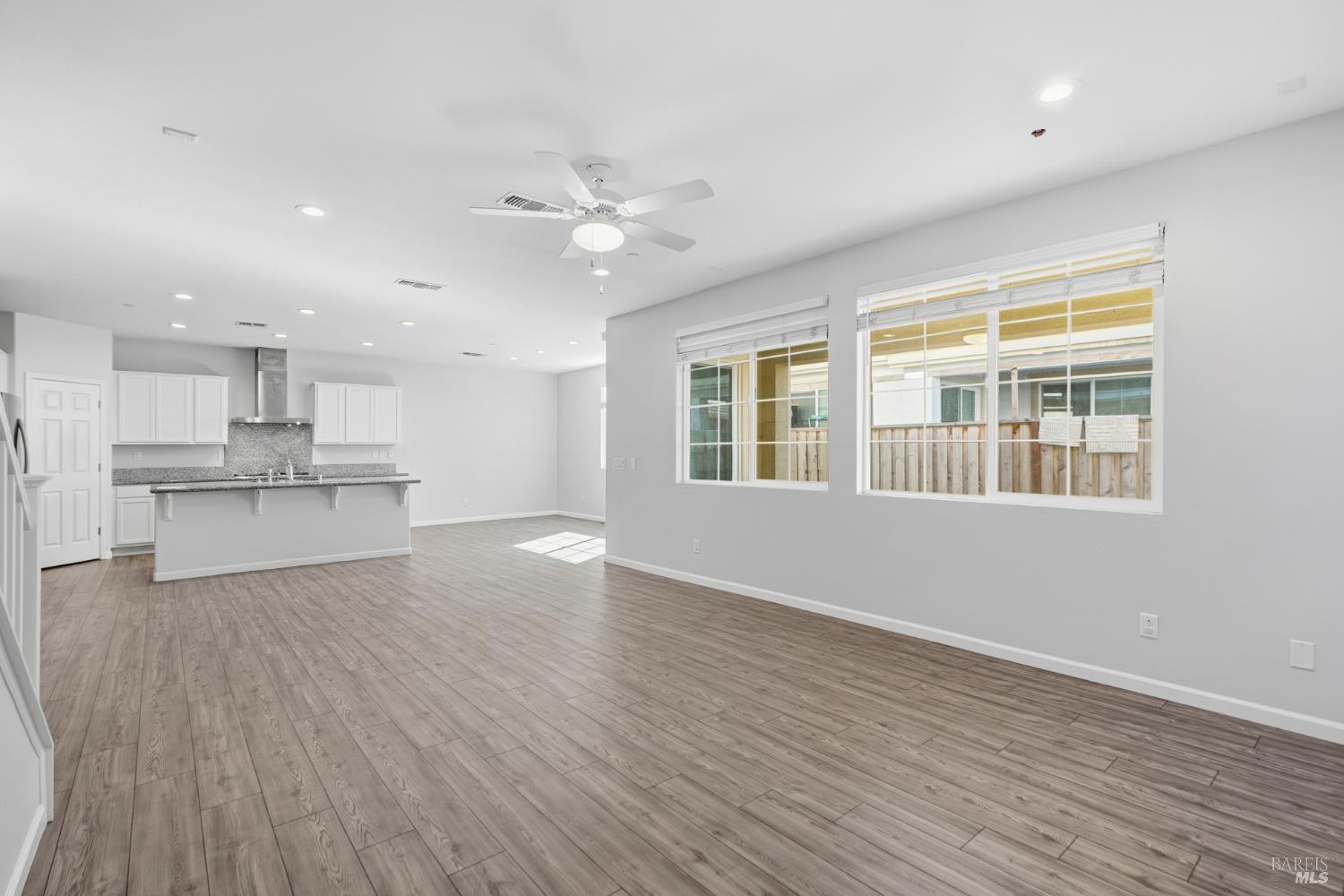 Detail Gallery Image 8 of 46 For 2008 Karen Pl, Rohnert Park,  CA 94928 - 5 Beds | 3 Baths