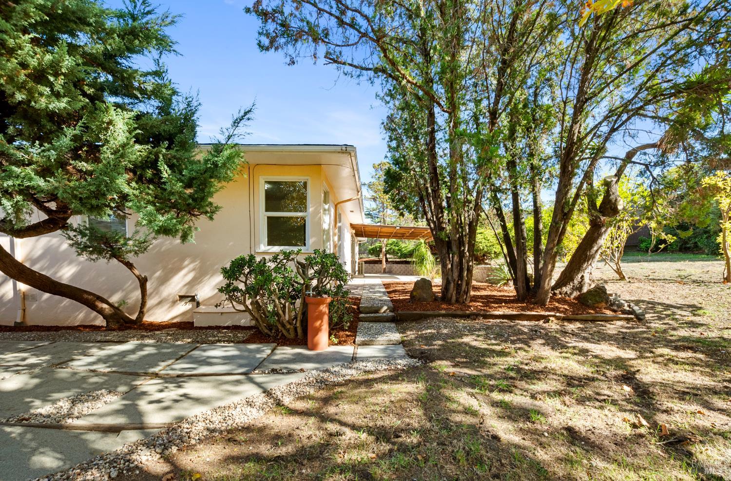 Detail Gallery Image 44 of 66 For 23 Valley View Ct, El Sobrante,  CA 94803 - 3 Beds | 2 Baths