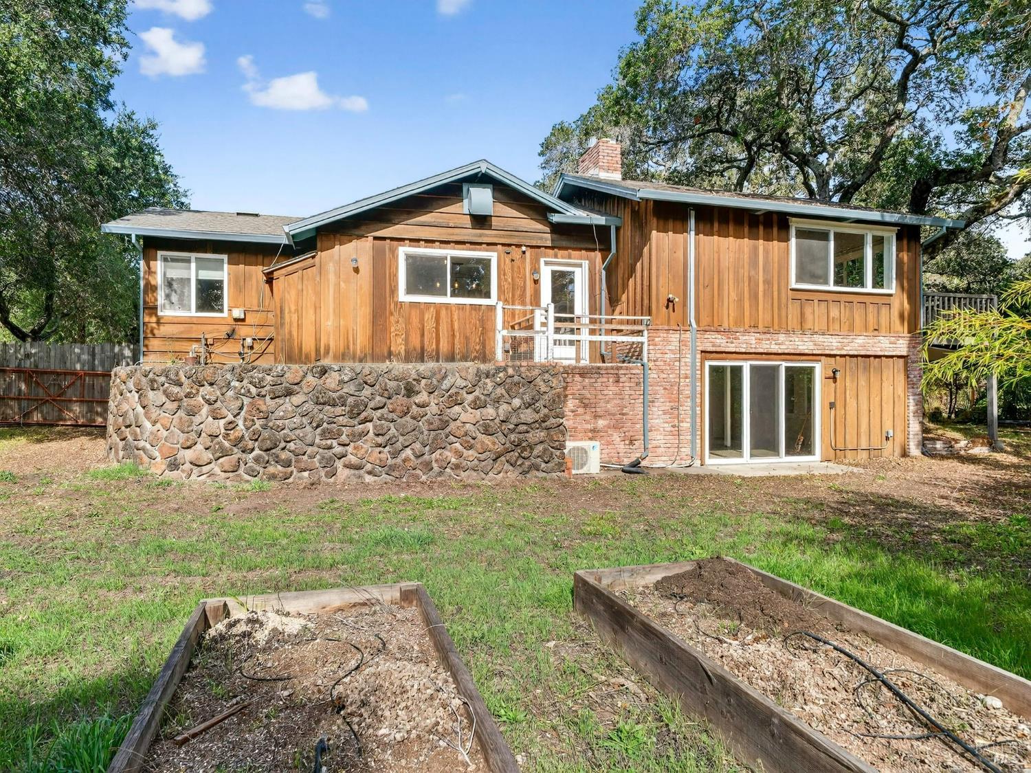 Detail Gallery Image 51 of 66 For 4894 Wagon Wheel Ln, Santa Rosa,  CA 95409 - 2 Beds | 2 Baths