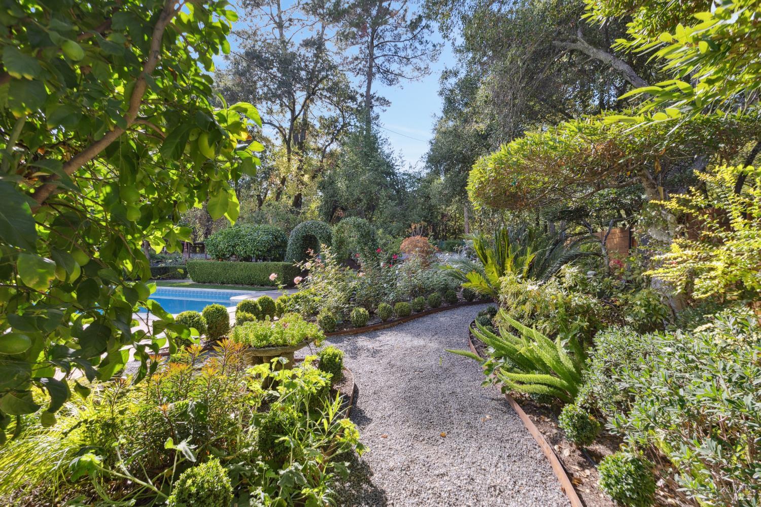 Detail Gallery Image 44 of 63 For 1030 Yell Ln, Glen Ellen,  CA 95442 - 3 Beds | 3 Baths