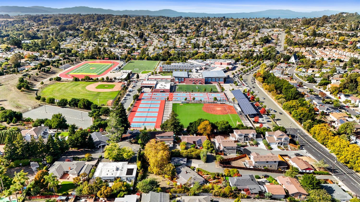 Detail Gallery Image 49 of 66 For 23 Valley View Ct, El Sobrante,  CA 94803 - 3 Beds | 2 Baths