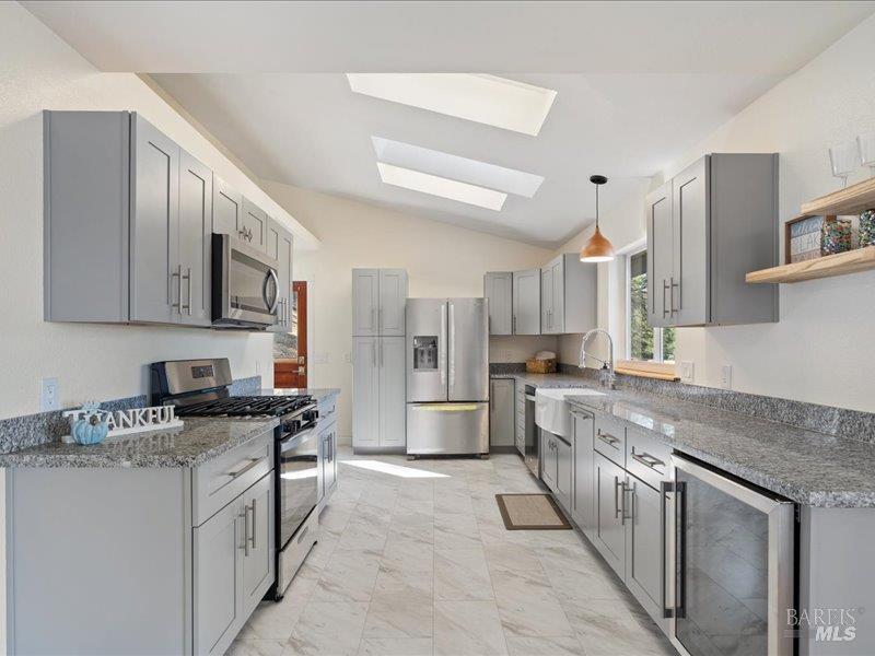 Detail Gallery Image 15 of 70 For 314 Lariat Dr, Pope Valley,  CA 94567 - 3 Beds | 2 Baths