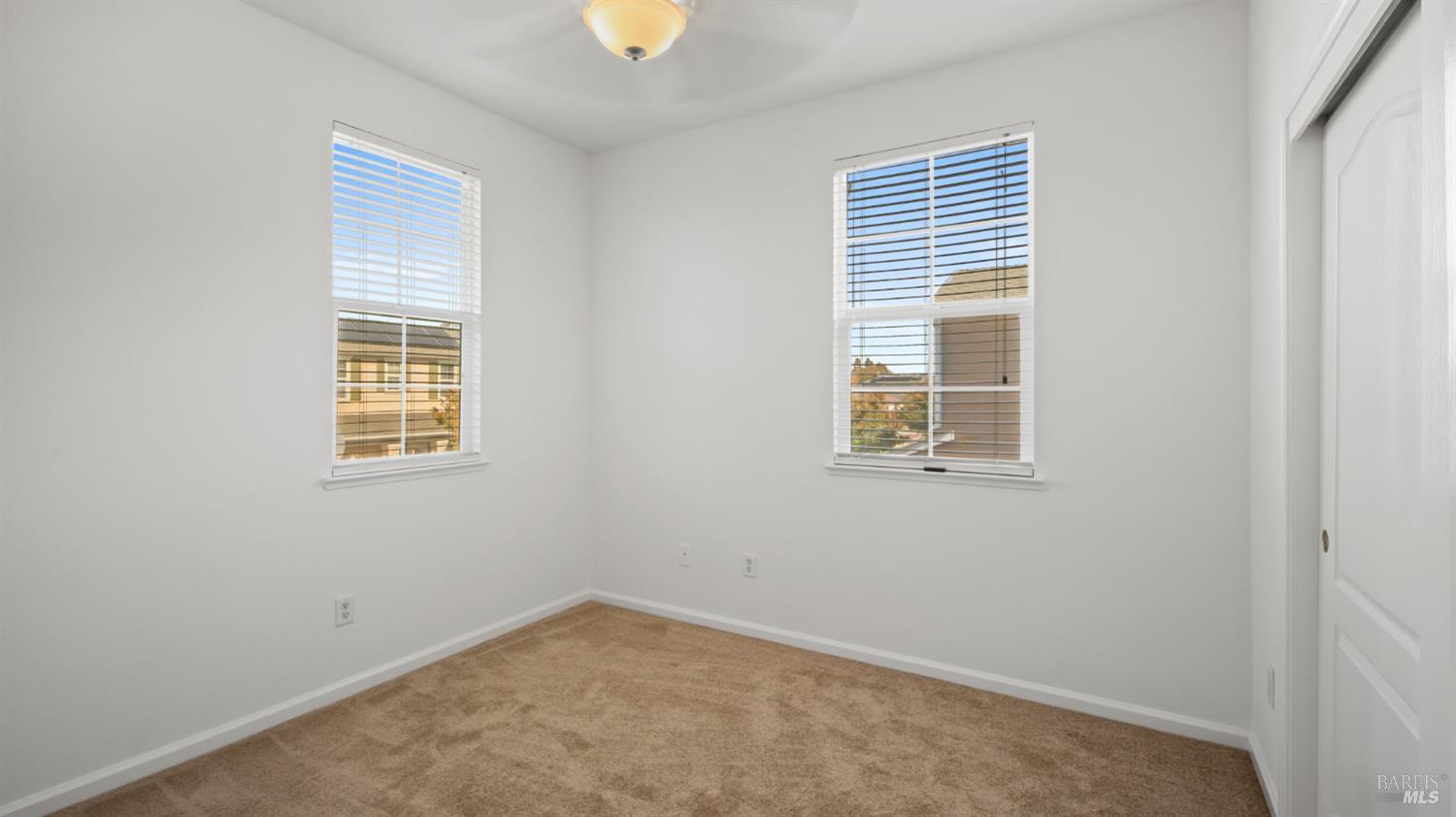 Detail Gallery Image 31 of 40 For 915 Liberty Dr, Suisun City,  CA 94585 - 4 Beds | 2/1 Baths