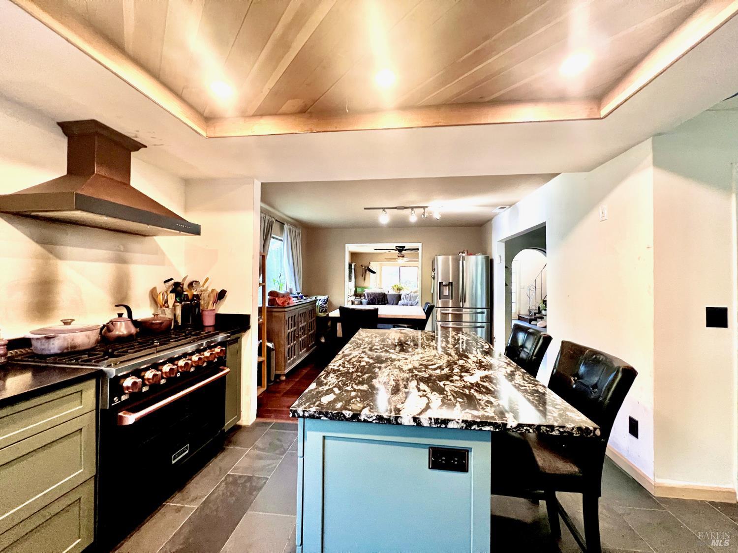 Detail Gallery Image 13 of 25 For 46720 Fox Rock Rd, Laytonville,  CA 95454 - 4 Beds | 3 Baths