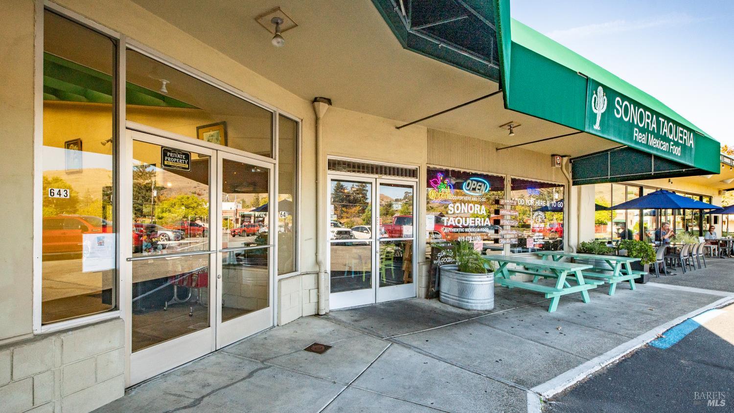 Detail Gallery Image 16 of 31 For 633 Del Ganado Rd, San Rafael,  CA 94903 - – Beds | – Baths