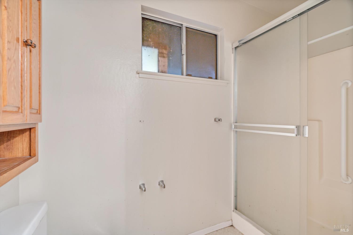 Detail Gallery Image 16 of 25 For 2320 Masterson Ct, Santa Rosa,  CA 95403 - 3 Beds | 2 Baths