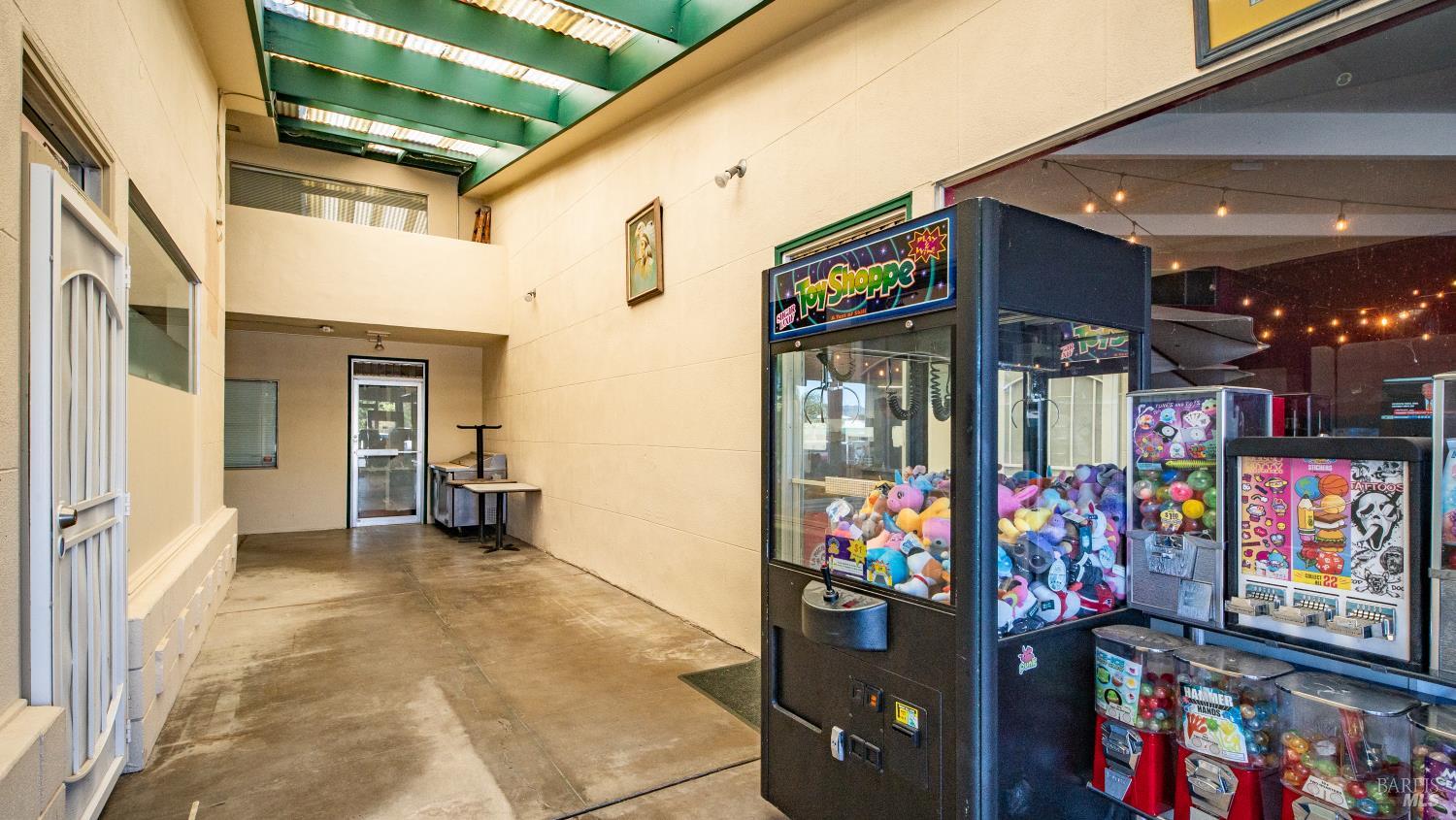 Detail Gallery Image 18 of 31 For 633 Del Ganado Rd, San Rafael,  CA 94903 - – Beds | – Baths