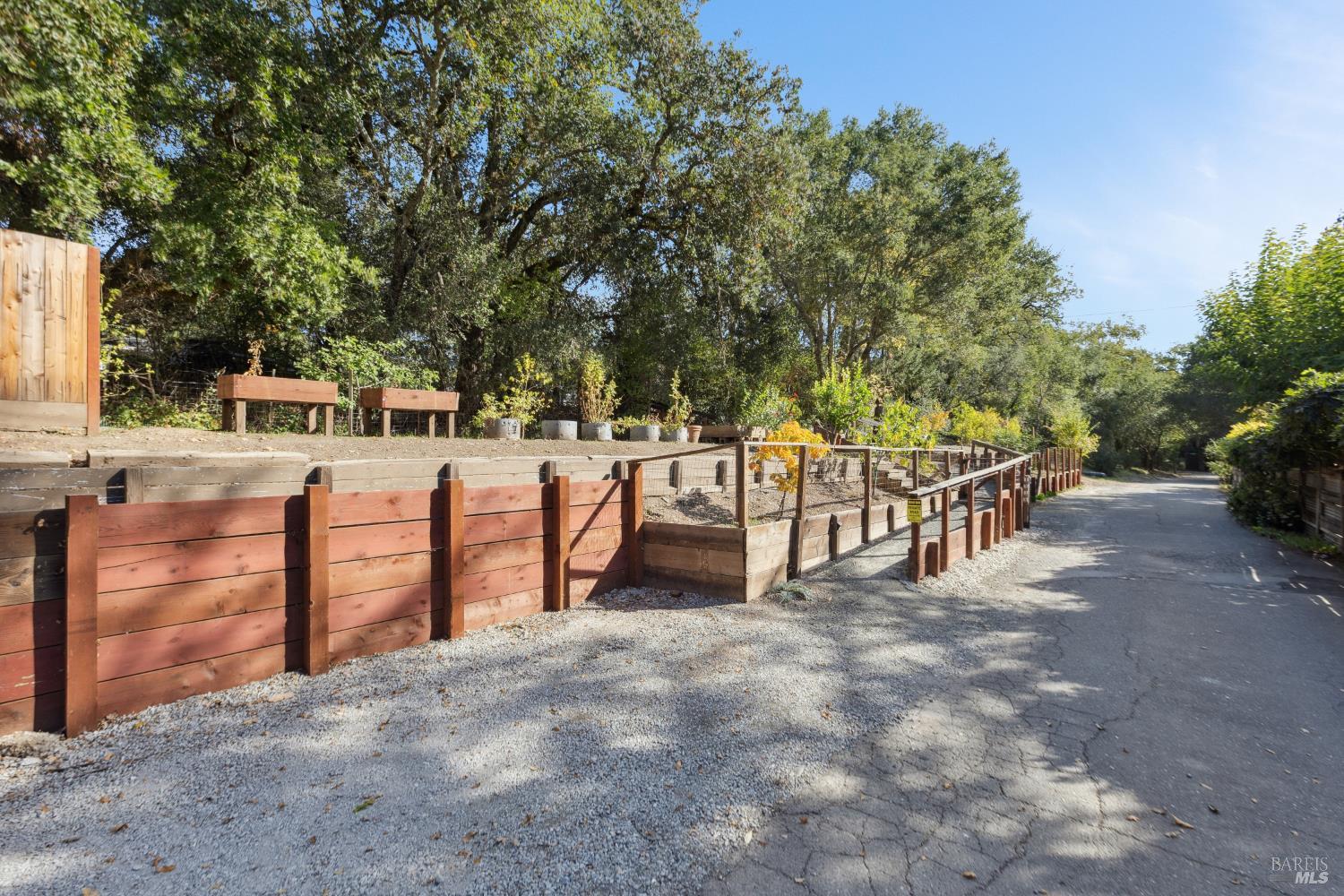 Detail Gallery Image 52 of 63 For 1030 Yell Ln, Glen Ellen,  CA 95442 - 3 Beds | 3 Baths