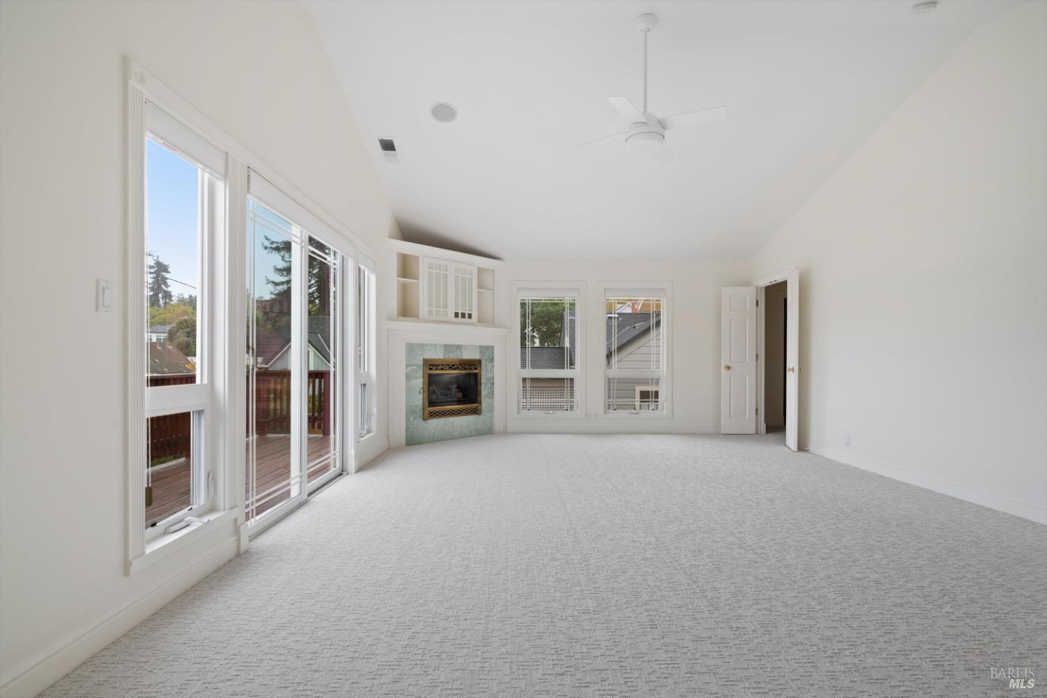 Detail Gallery Image 22 of 30 For 811 D St, Petaluma,  CA 94952 - 4 Beds | 3 Baths