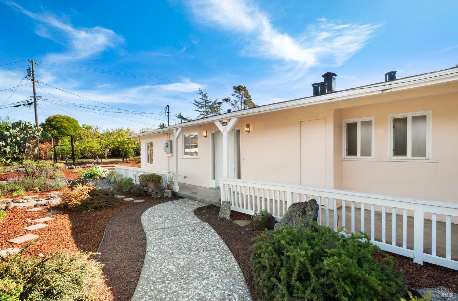 Detail Gallery Image 60 of 66 For 23 Valley View Ct, El Sobrante,  CA 94803 - 3 Beds | 2 Baths