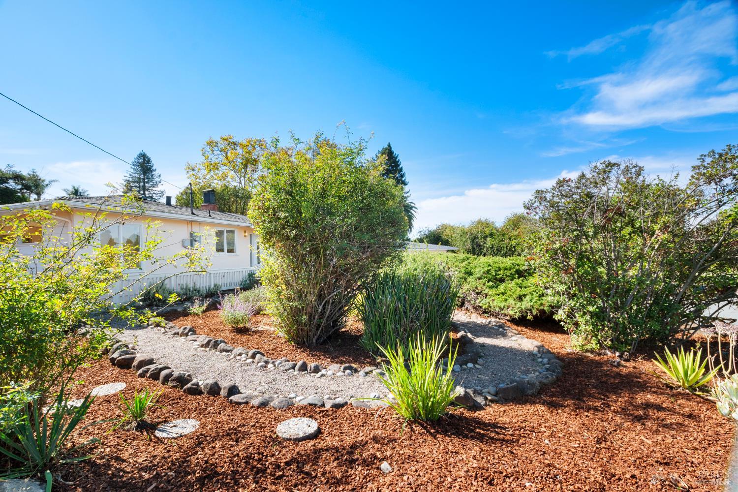 Detail Gallery Image 55 of 66 For 23 Valley View Ct, El Sobrante,  CA 94803 - 3 Beds | 2 Baths