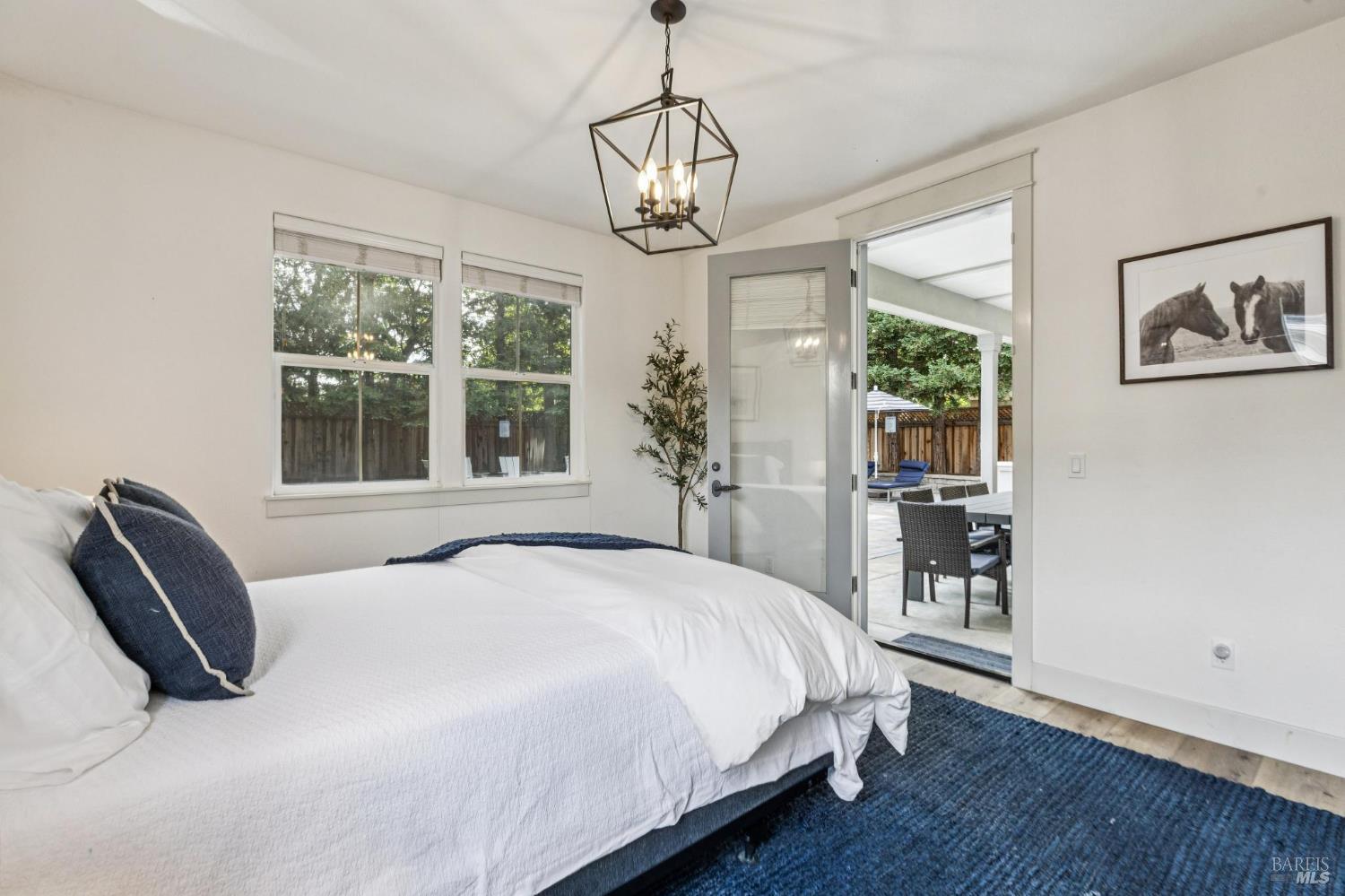 Detail Gallery Image 35 of 71 For 125 Savannah Way, Windsor,  CA 95492 - 5 Beds | 5 Baths