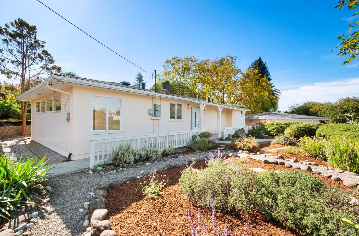 Detail Gallery Image 45 of 66 For 23 Valley View Ct, El Sobrante,  CA 94803 - 3 Beds | 2 Baths