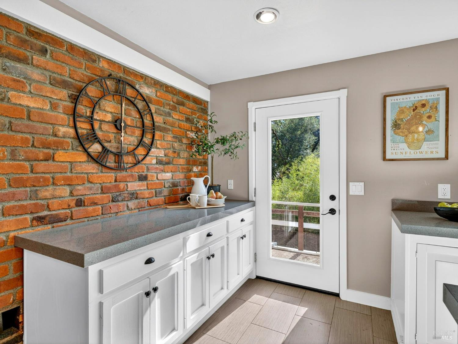 Detail Gallery Image 15 of 66 For 4894 Wagon Wheel Ln, Santa Rosa,  CA 95409 - 2 Beds | 2 Baths