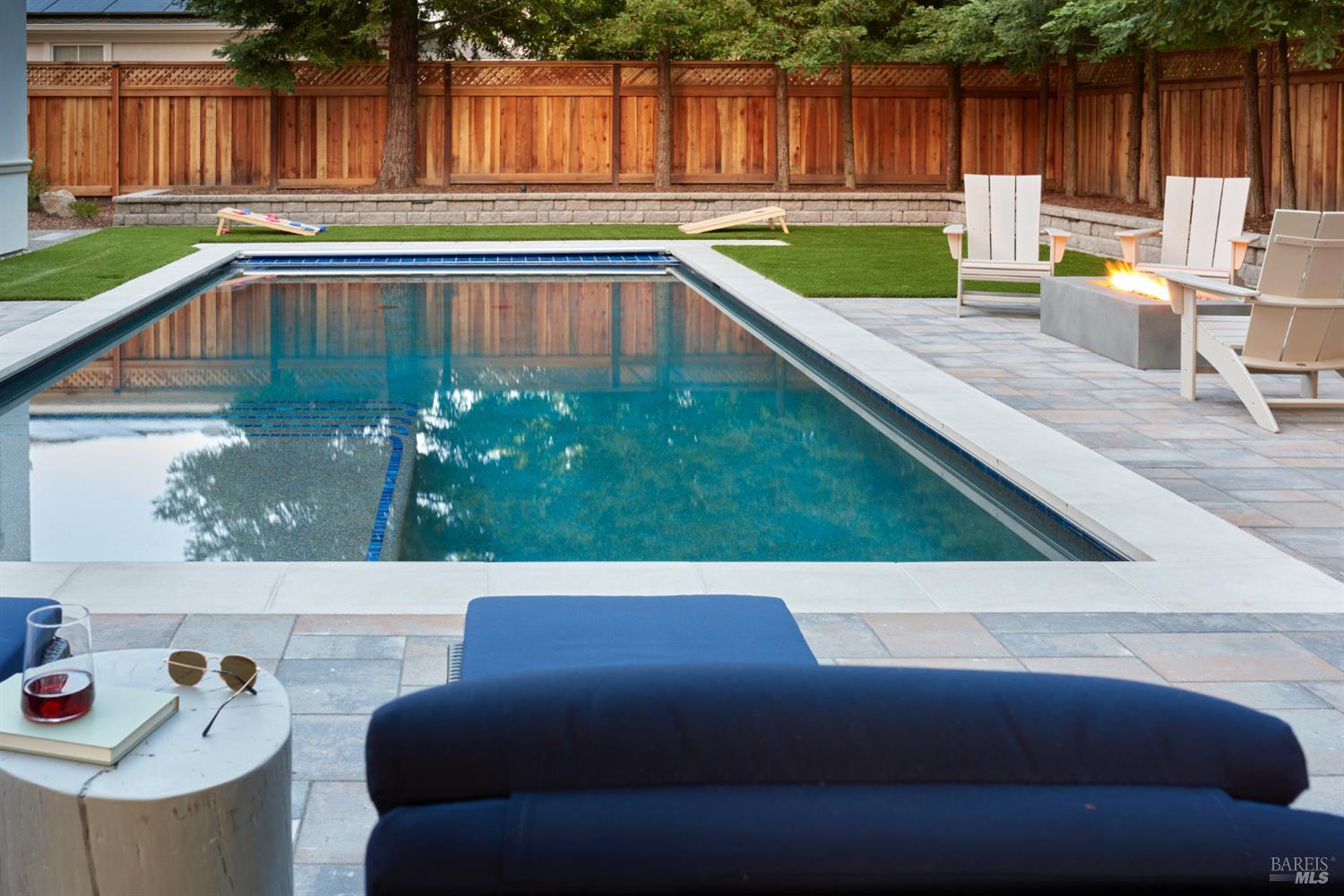 Detail Gallery Image 20 of 71 For 125 Savannah Way, Windsor,  CA 95492 - 5 Beds | 5 Baths