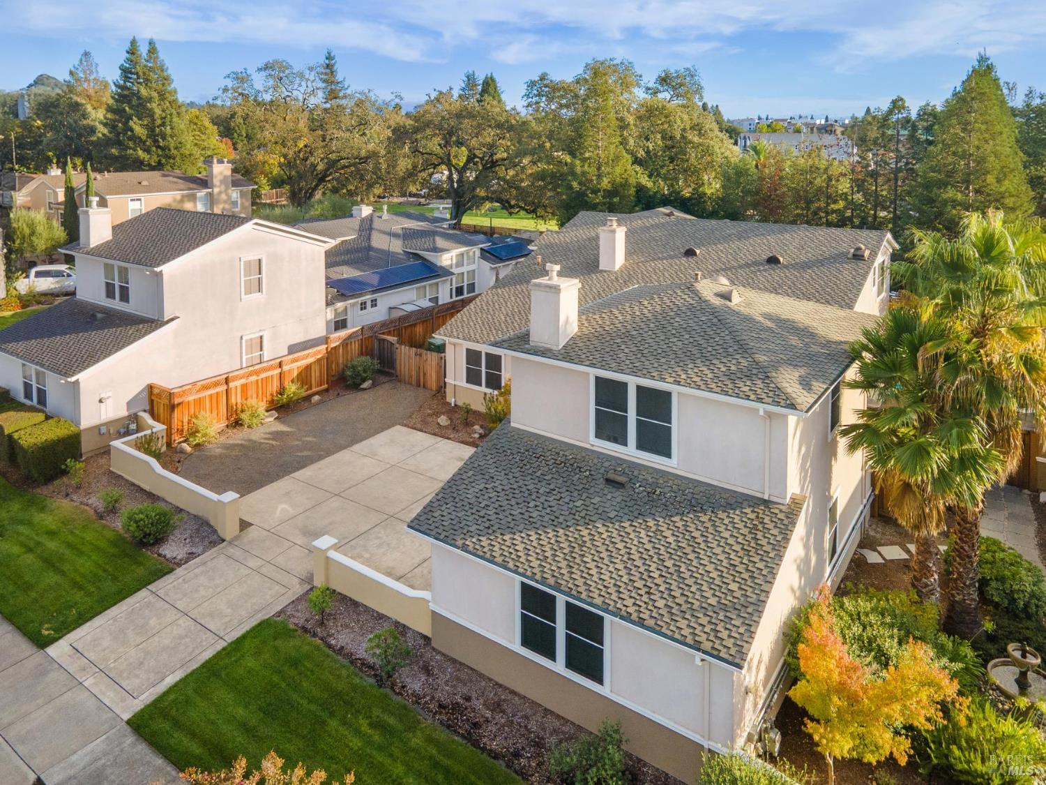 Detail Gallery Image 53 of 71 For 125 Savannah Way, Windsor,  CA 95492 - 5 Beds | 5 Baths