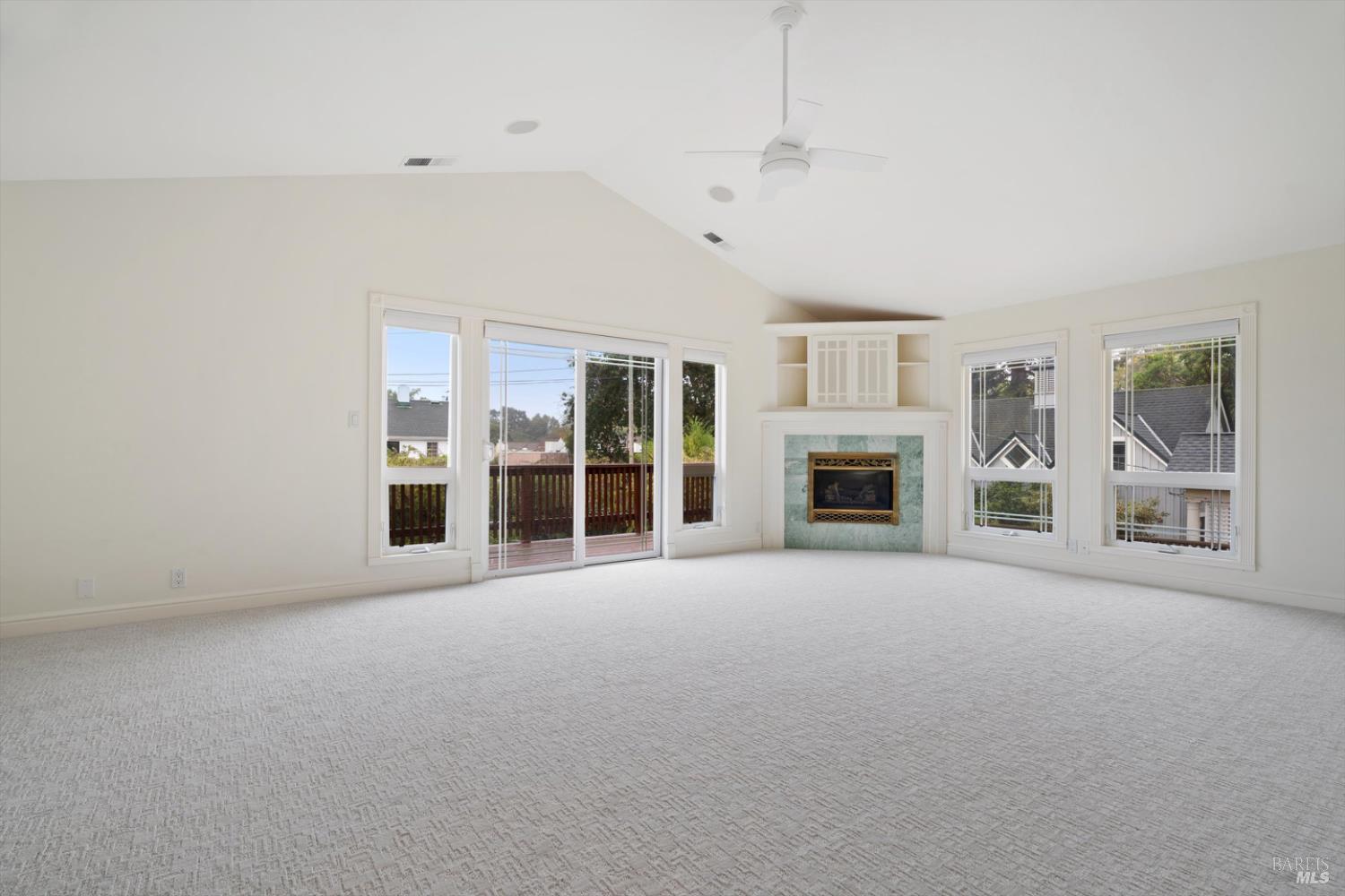 Detail Gallery Image 21 of 30 For 811 D St, Petaluma,  CA 94952 - 4 Beds | 3 Baths