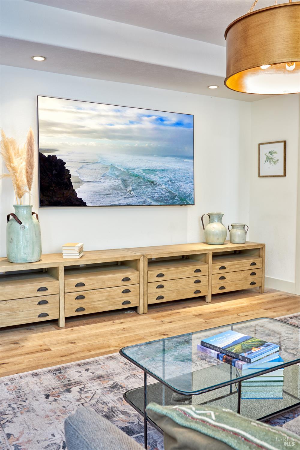 Detail Gallery Image 16 of 71 For 125 Savannah Way, Windsor,  CA 95492 - 5 Beds | 5 Baths