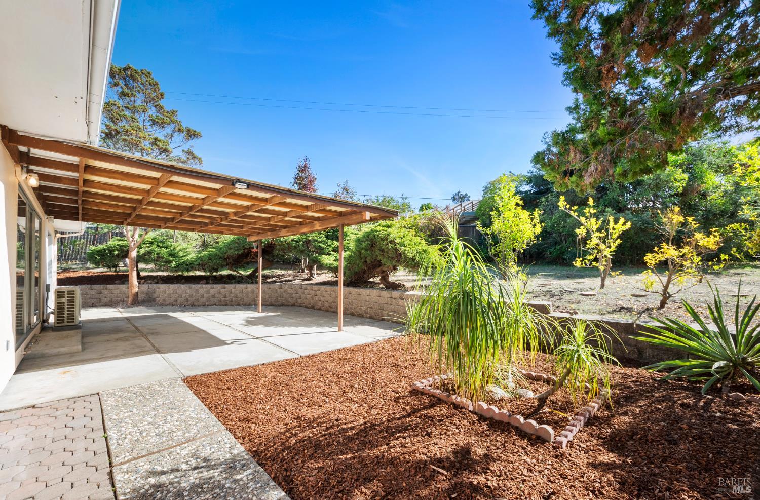 Detail Gallery Image 13 of 66 For 23 Valley View Ct, El Sobrante,  CA 94803 - 3 Beds | 2 Baths