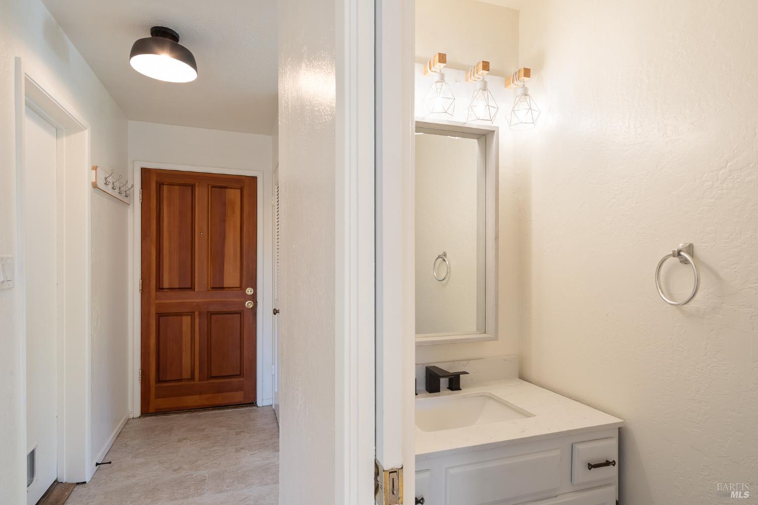 Detail Gallery Image 18 of 27 For 171 Glen Park Ave, San Rafael,  CA 94901 - 3 Beds | 2/1 Baths