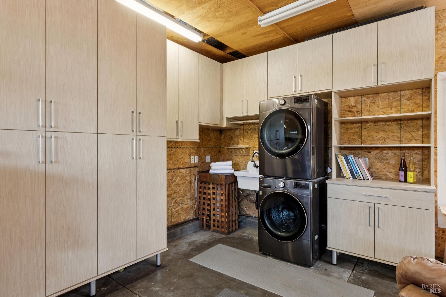 Detail Gallery Image 39 of 42 For 18470 Lucas Ave, Sonoma,  CA 95476 - 2 Beds | 1 Baths