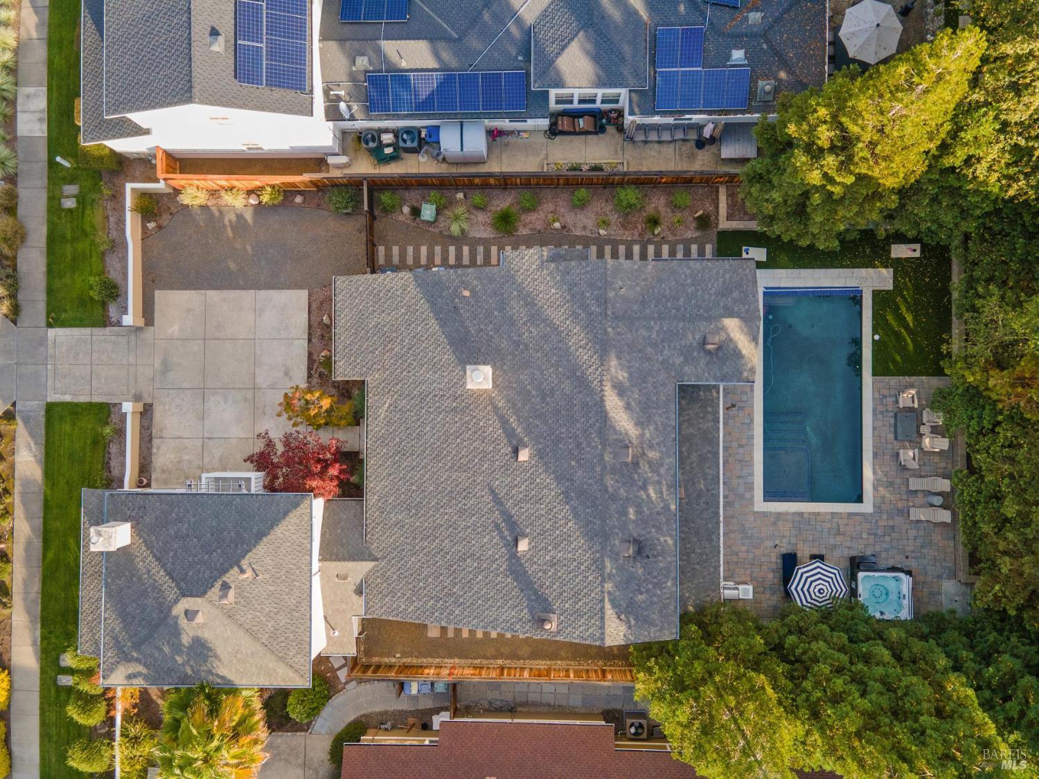 Detail Gallery Image 58 of 71 For 125 Savannah Way, Windsor,  CA 95492 - 5 Beds | 5 Baths