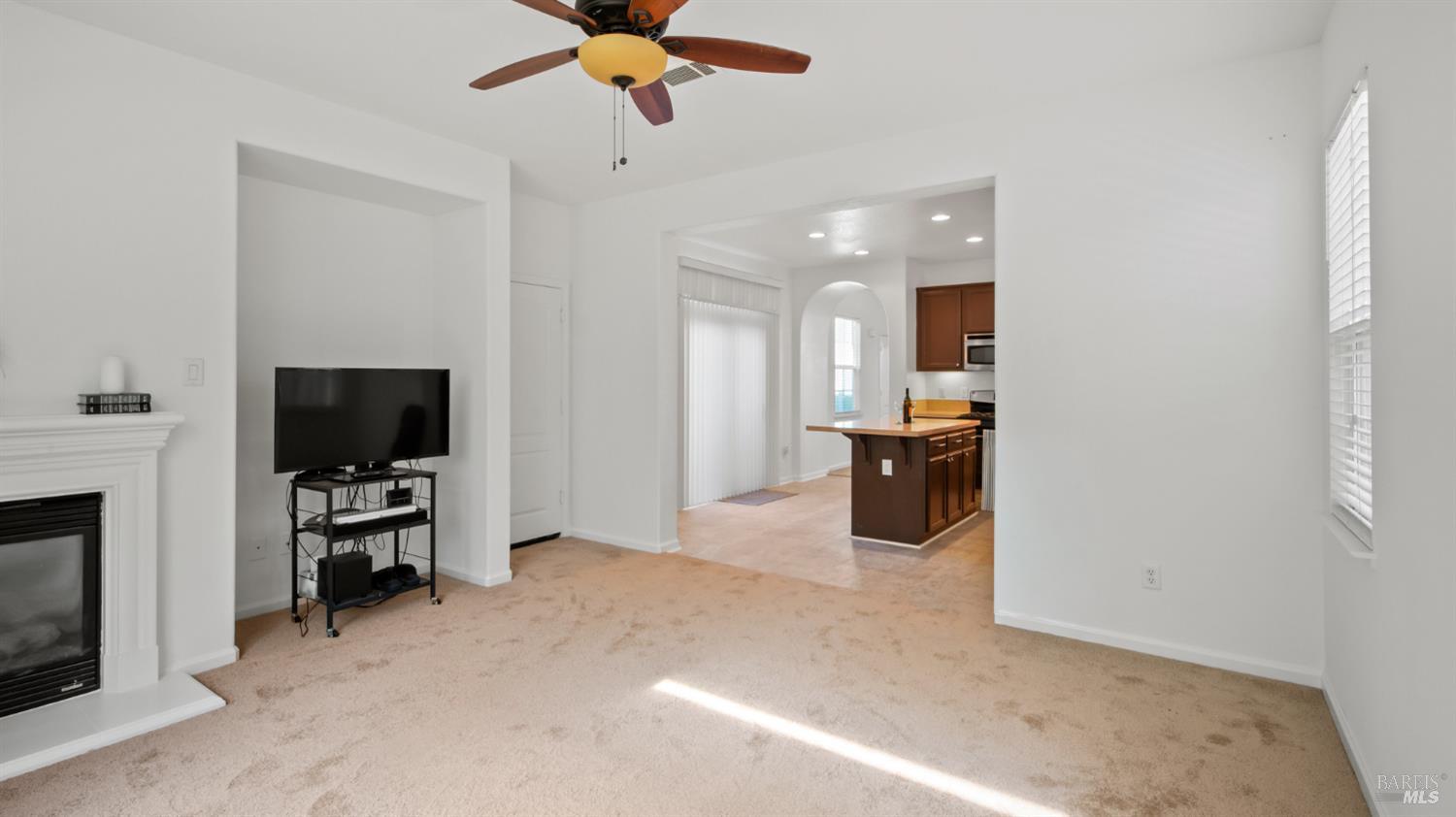 Detail Gallery Image 18 of 40 For 915 Liberty Dr, Suisun City,  CA 94585 - 4 Beds | 2/1 Baths