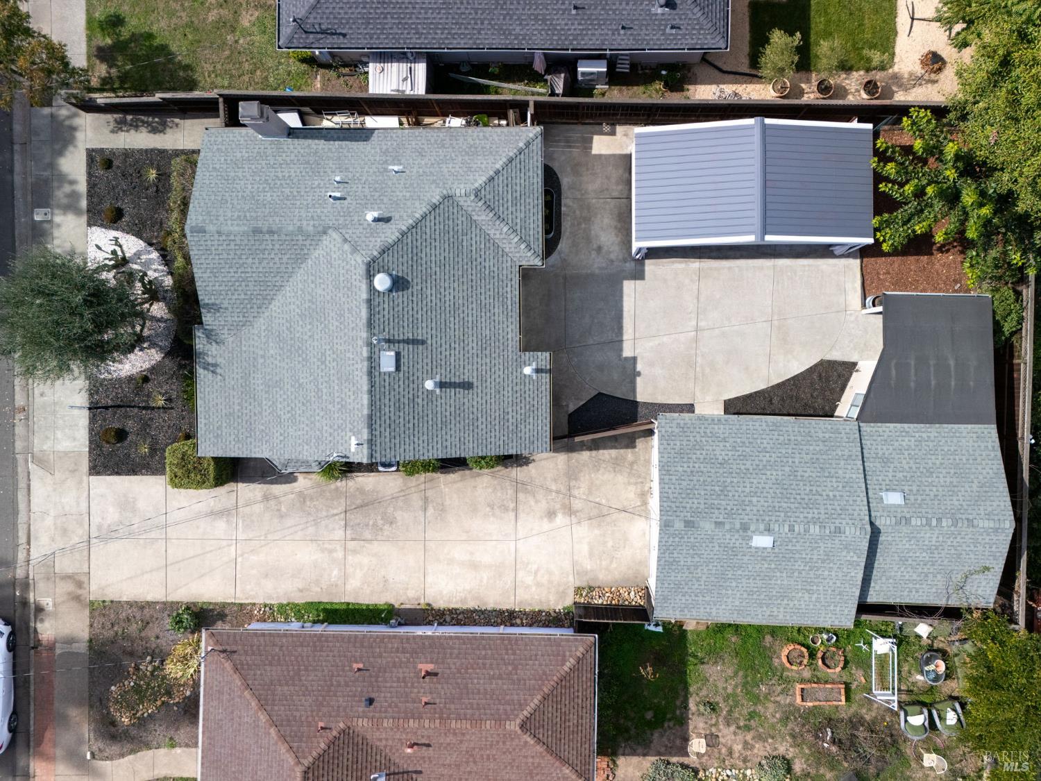 Detail Gallery Image 49 of 53 For 575 La Verne Ave, Santa Rosa,  CA 95404 - 3 Beds | 2 Baths