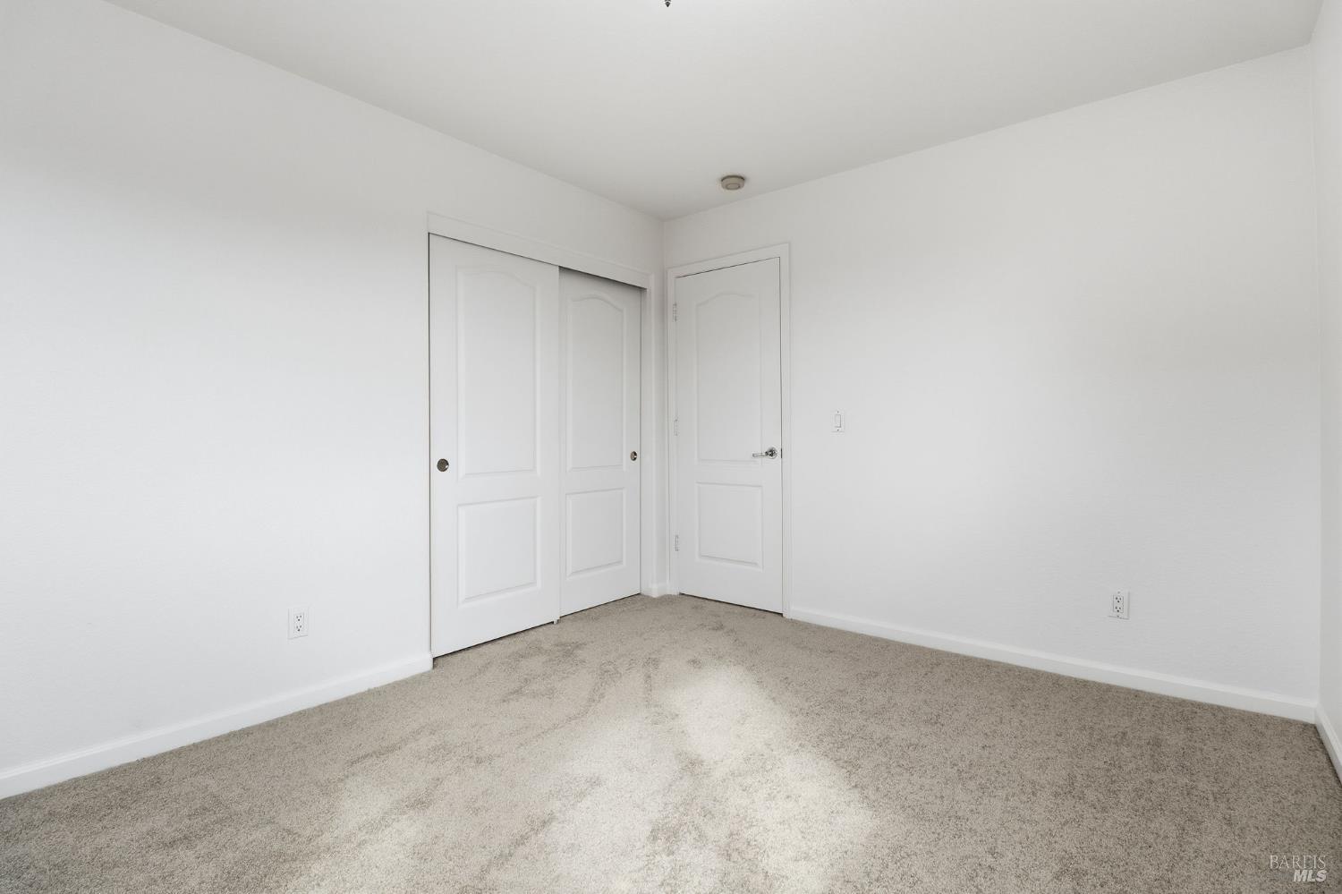 Detail Gallery Image 22 of 36 For 1845 Sandstone Dr, Petaluma,  CA 94954 - 4 Beds | 2/1 Baths