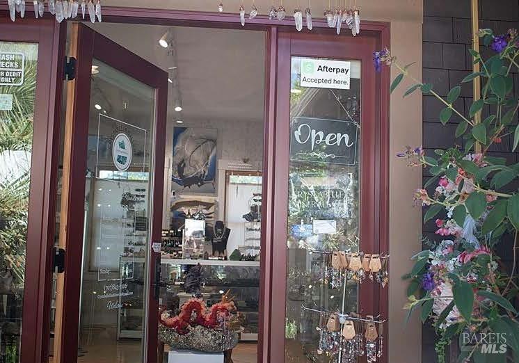 Detail Gallery Image 14 of 16 For 119 S Cloverdale Blvd, Cloverdale,  CA 95425 - – Beds | – Baths