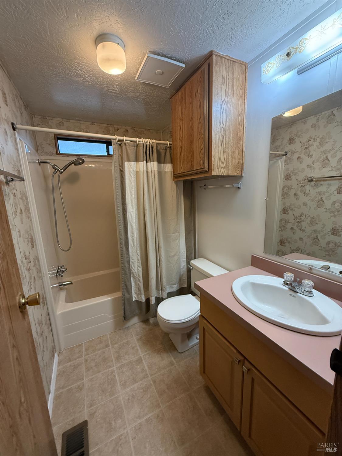 Detail Gallery Image 15 of 24 For 4555 Robinson Rd, Vacaville,  CA 95688 - 2 Beds | 2 Baths