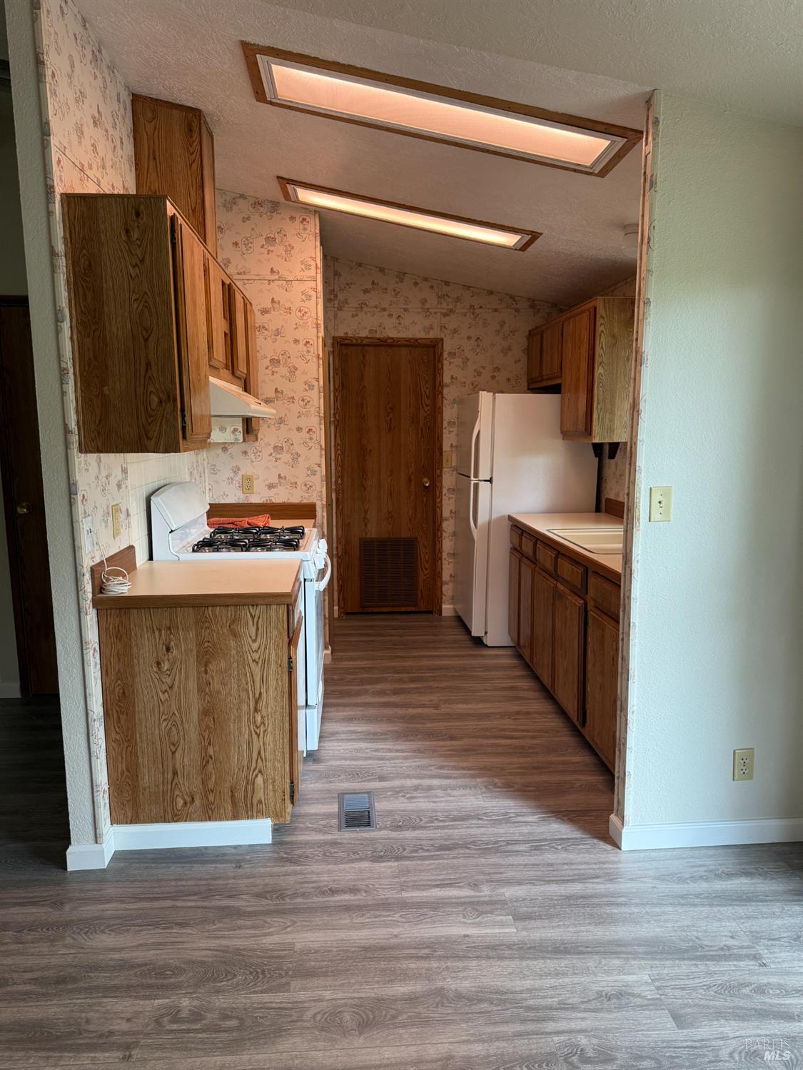 Detail Gallery Image 17 of 24 For 4555 Robinson Rd, Vacaville,  CA 95688 - 2 Beds | 2 Baths