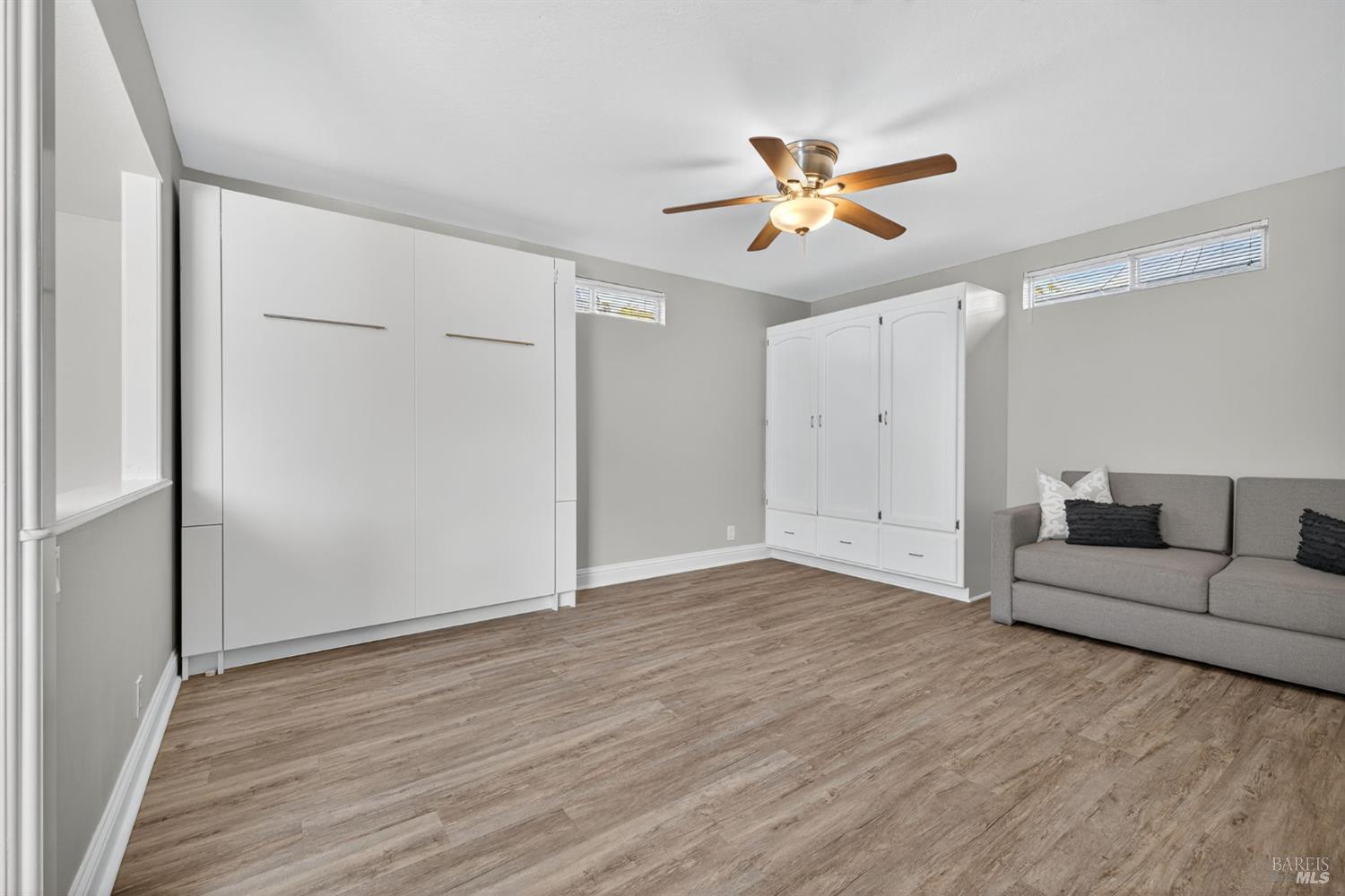 Detail Gallery Image 36 of 53 For 575 La Verne Ave, Santa Rosa,  CA 95404 - 3 Beds | 2 Baths